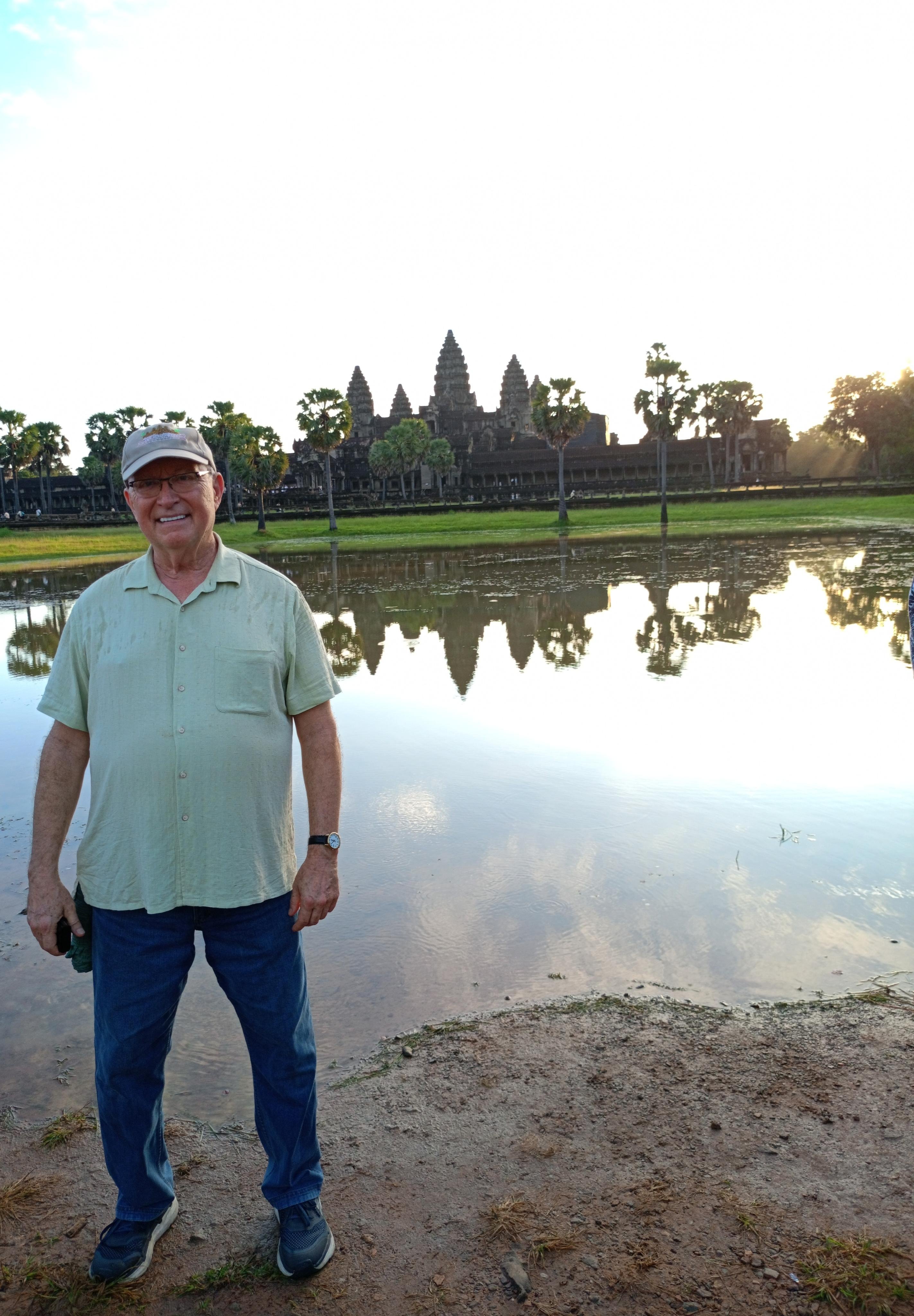 Private Angkor Wat Sunrise & Temples Discovery