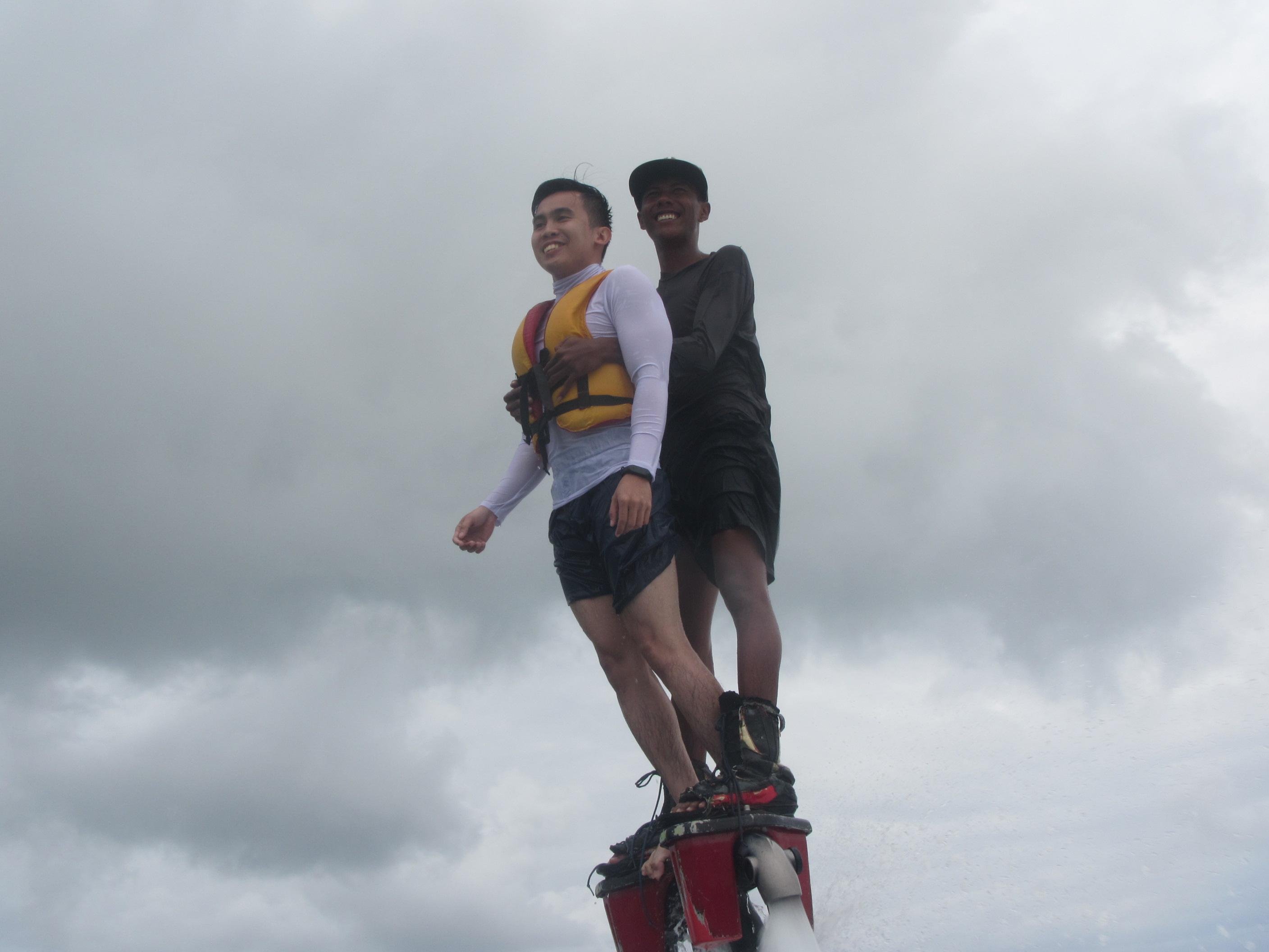 Triple Watersport Adrenaline: Parasailing, Jet Ski & Flyboard