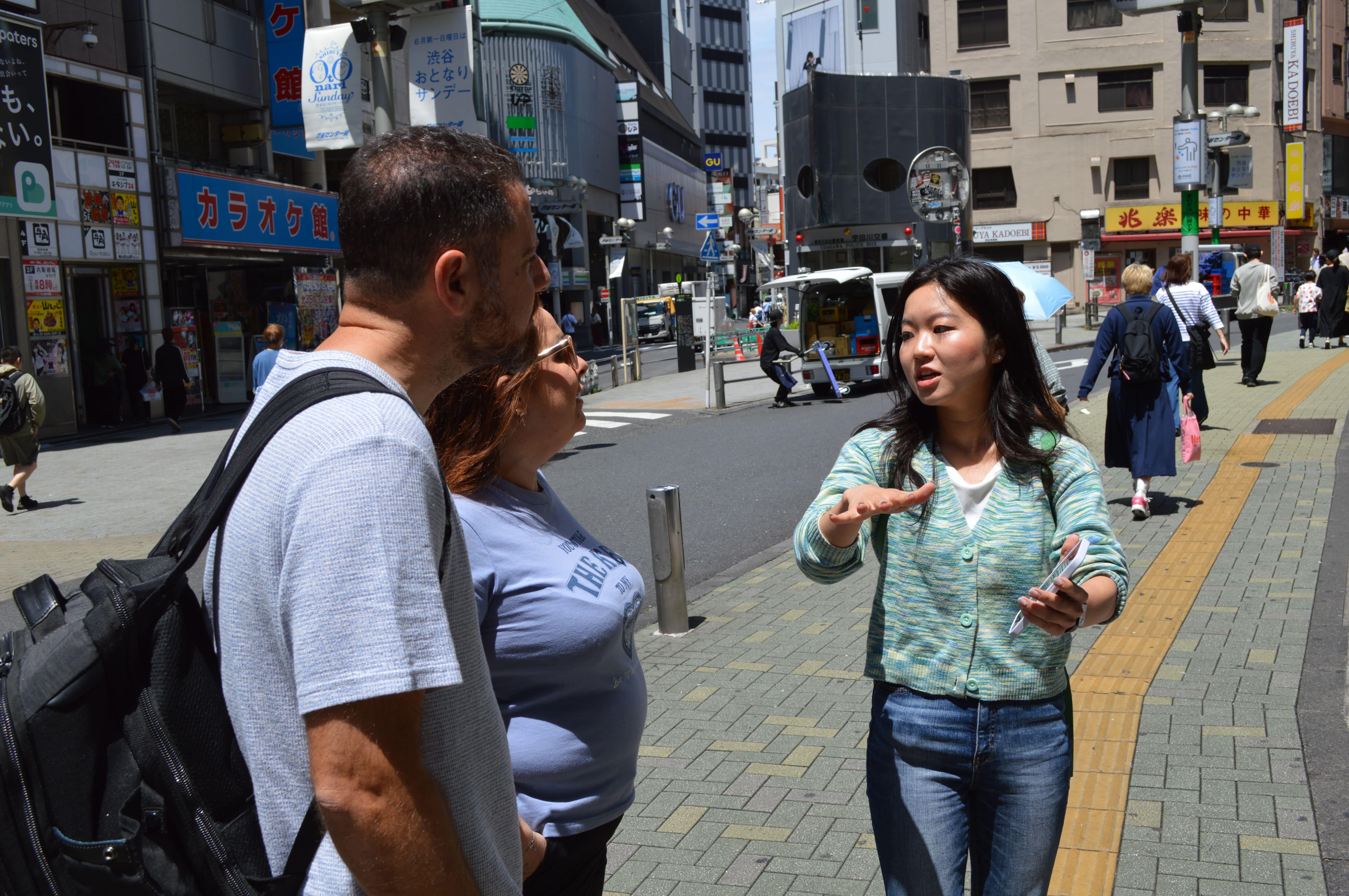 Shibuya Pop Culture Walk & Sky Observation Tour