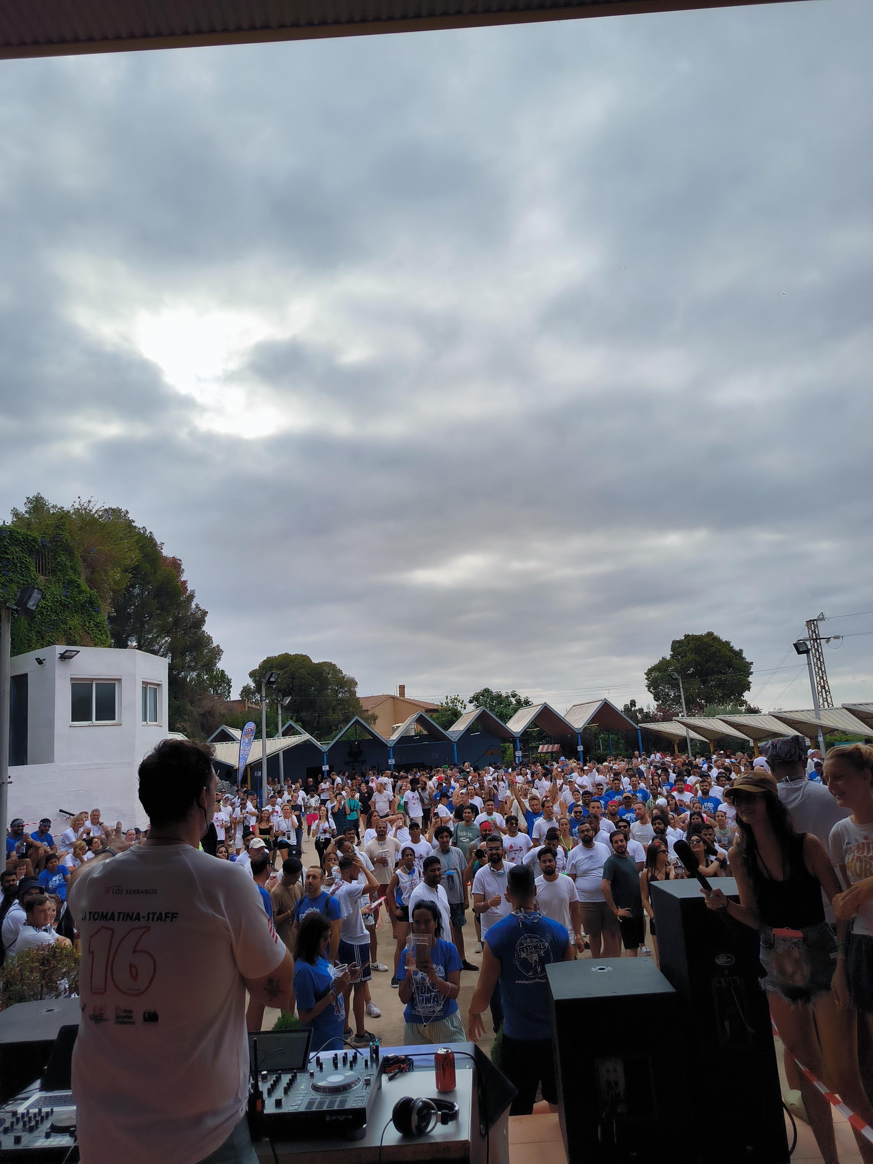 La Tomatina in Buñol - the tomato fight near Valencia, Spain — image 7