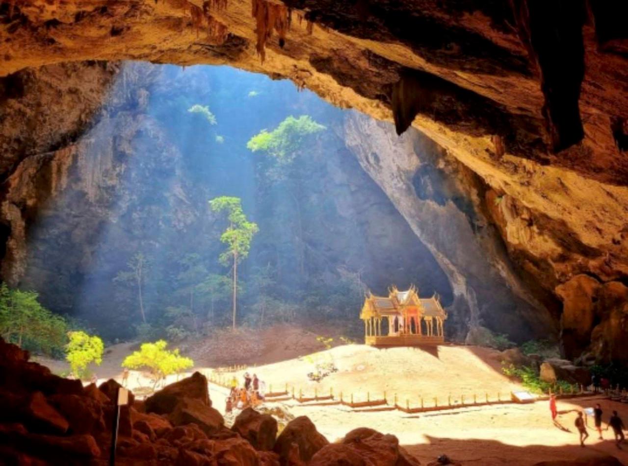 Phraya Nakhon Cave Discovery