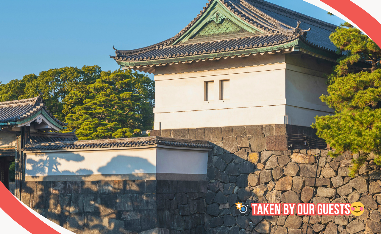 Tokyo Imperial Palace tour — Ōtemon Gate, Ninomaru Garden and castle moat — image 3