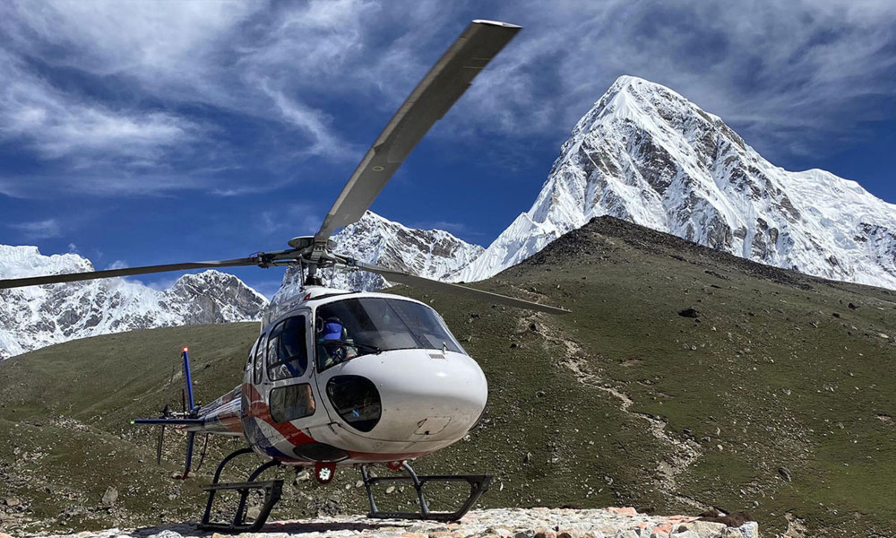 Everest Base Camp Luxury Helicopter Tour from Kathmandu