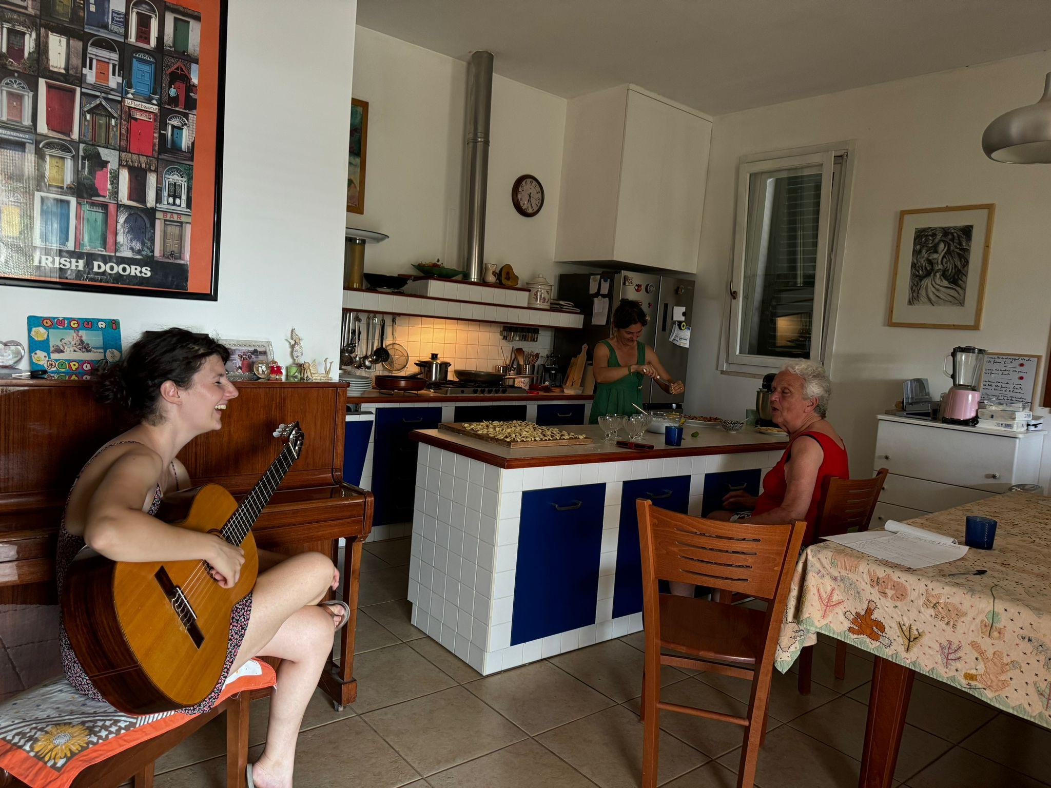 Pasta-Making & Classical Guitar Evening in Ostuni Countryside