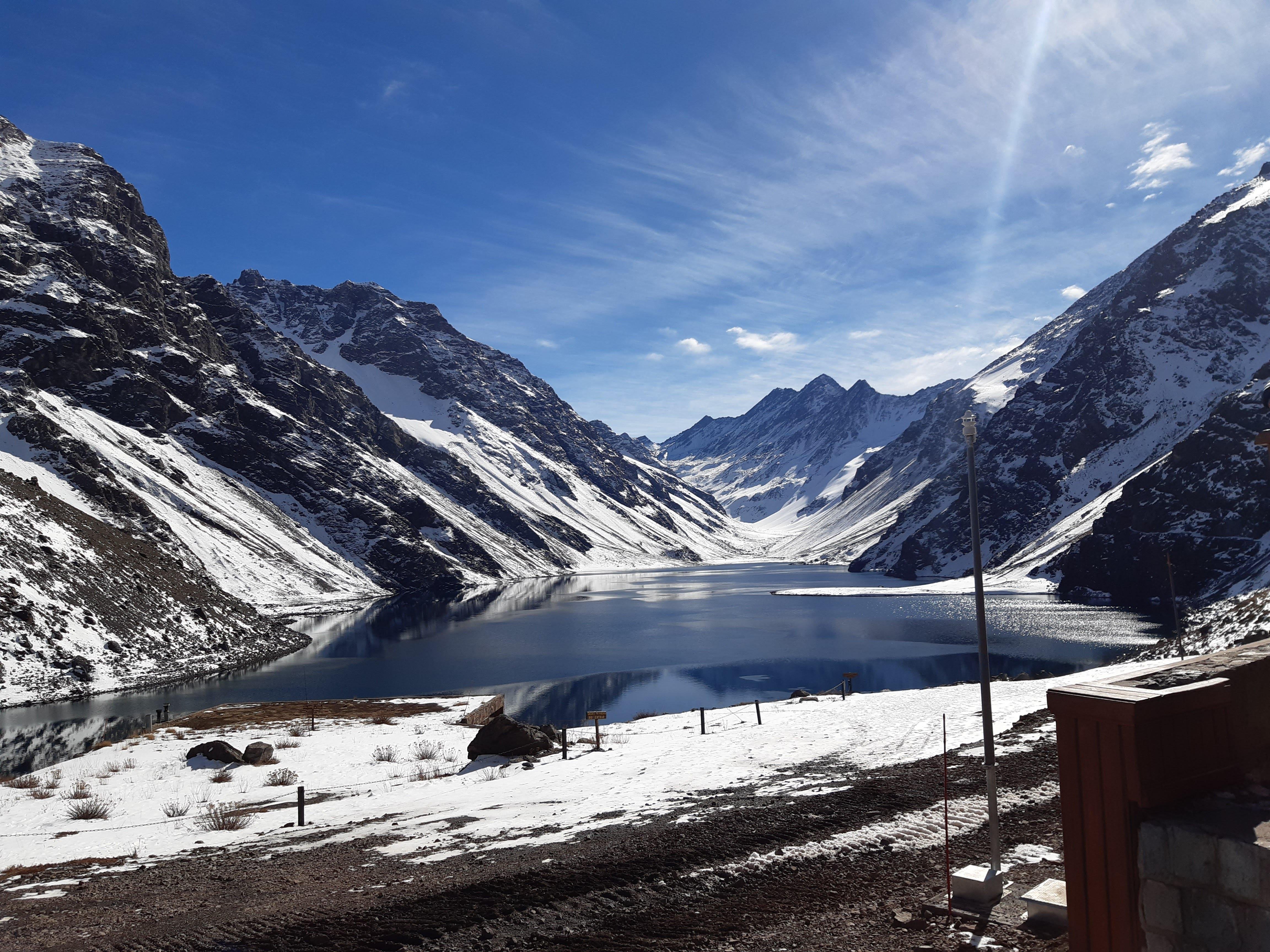 Portillo Ski Resort & Laguna del Inca Mountain Tour with Picnic