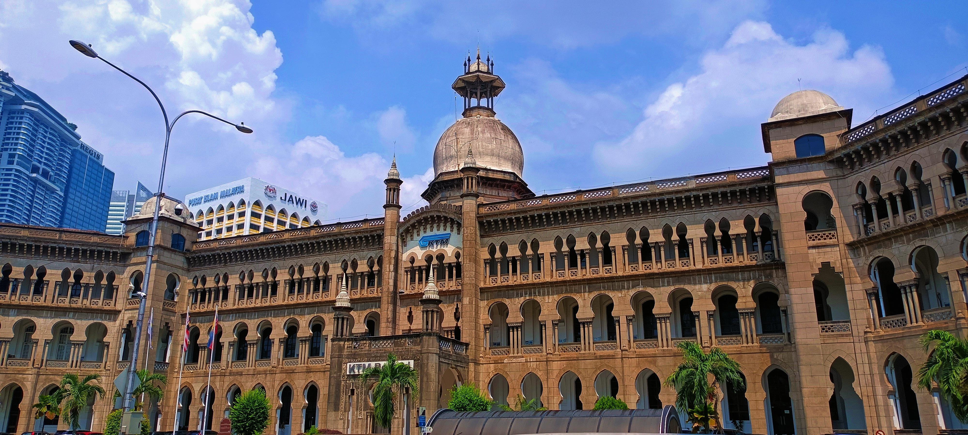 Ultimate Kuala Lumpur City Highlights & Batu Caves Tour