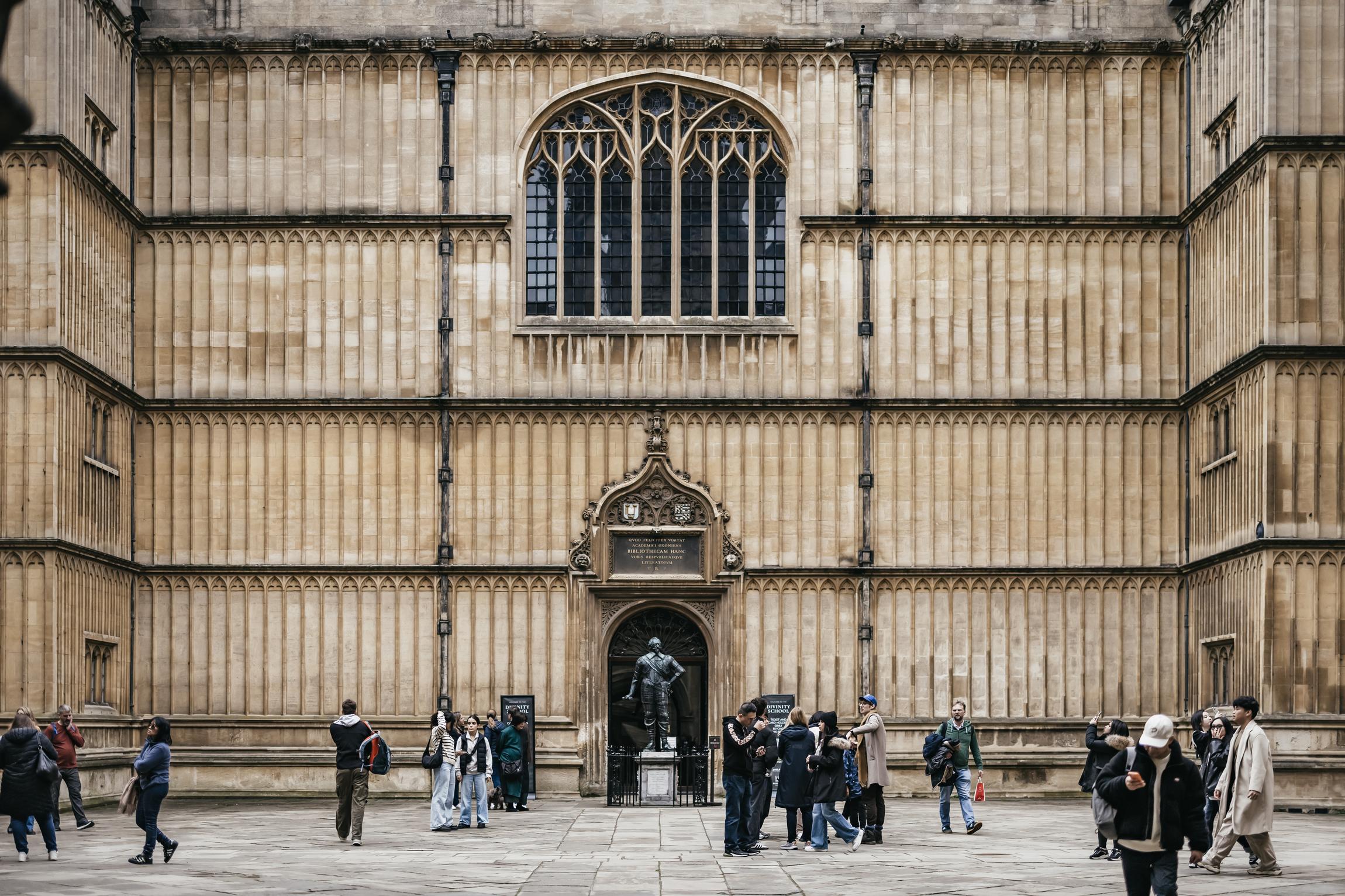 Oxford and Cotswolds villages small group tour from London