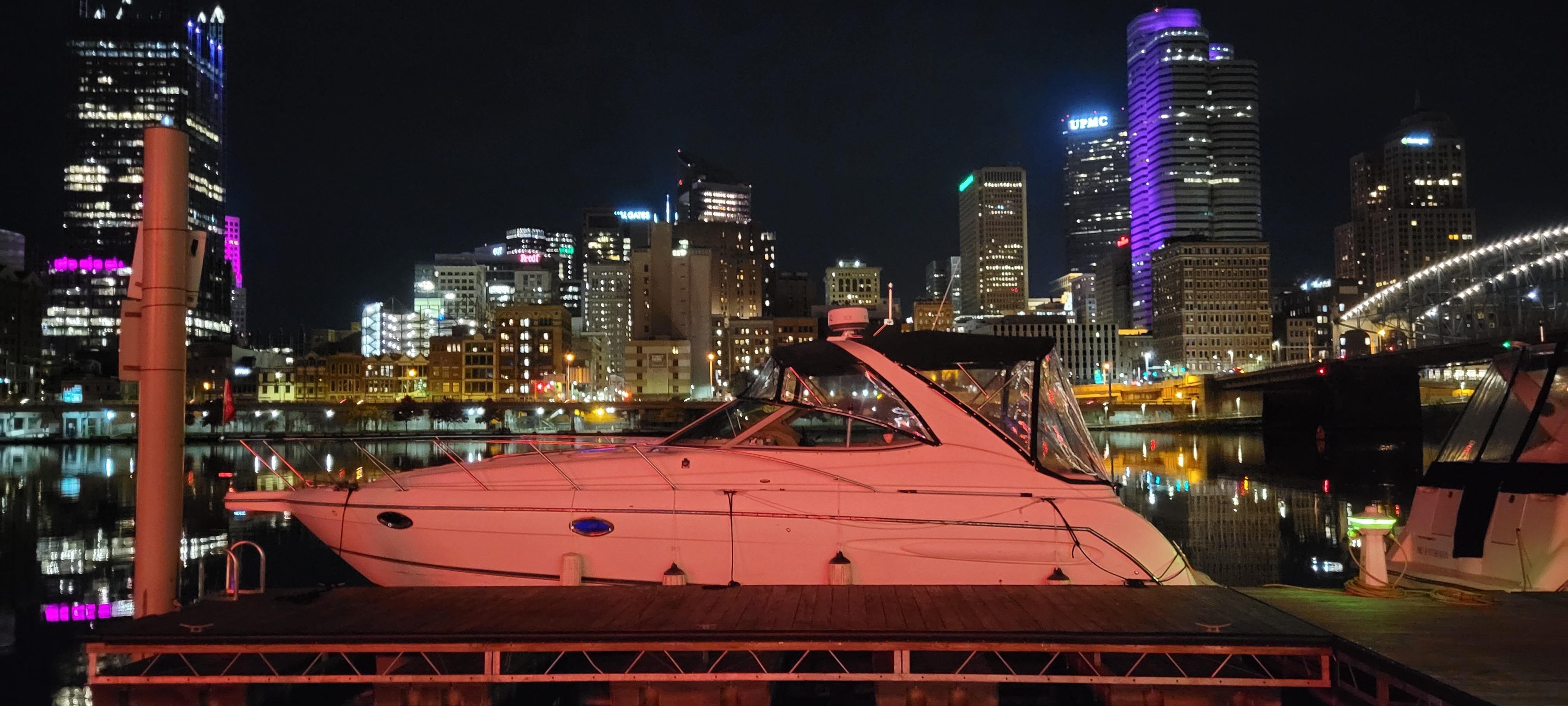 Private Pittsburgh Three Rivers Yacht Cruise