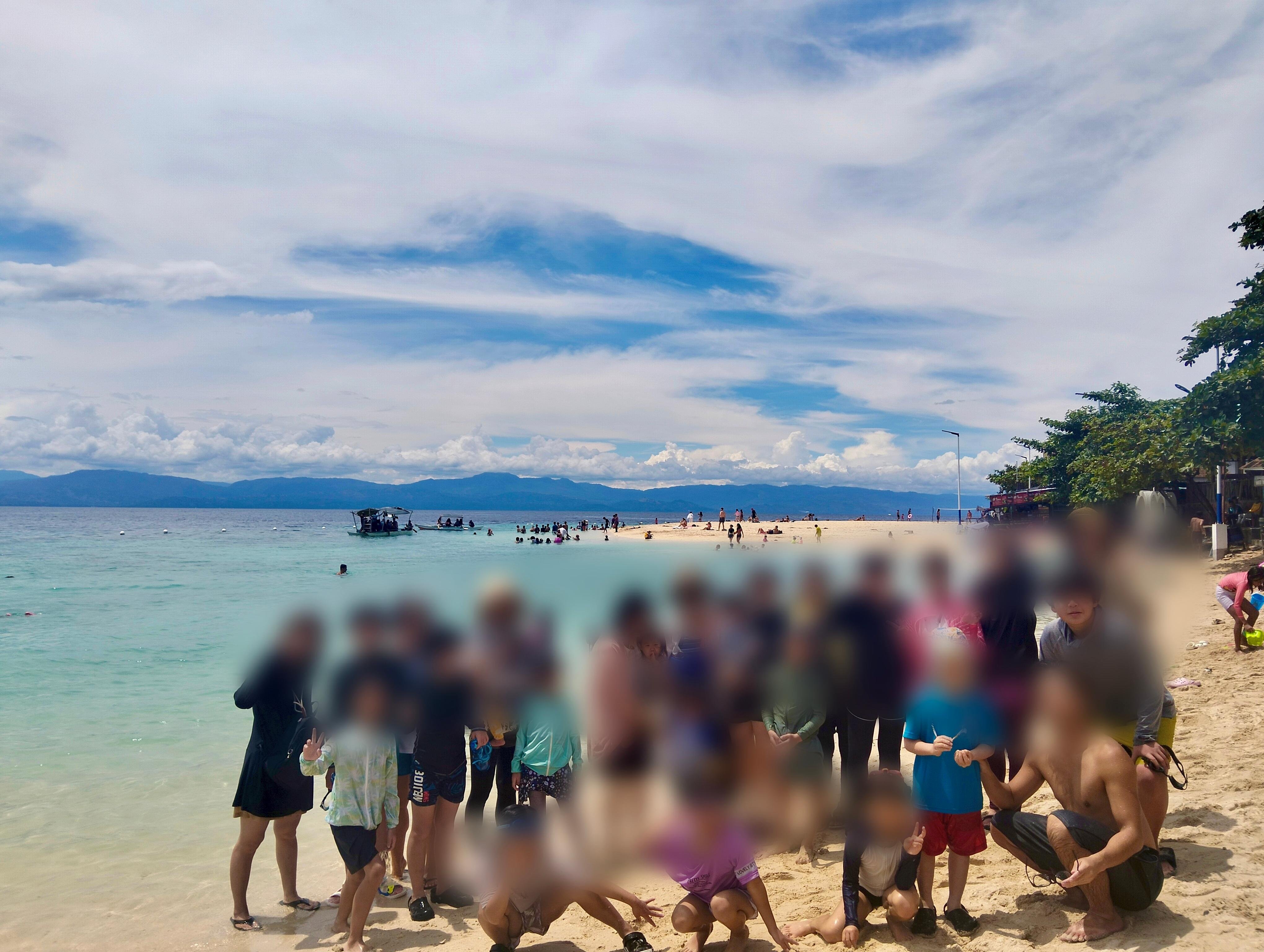 Cebu 2-Day Private Southern Tour: Moalboal & Oslob