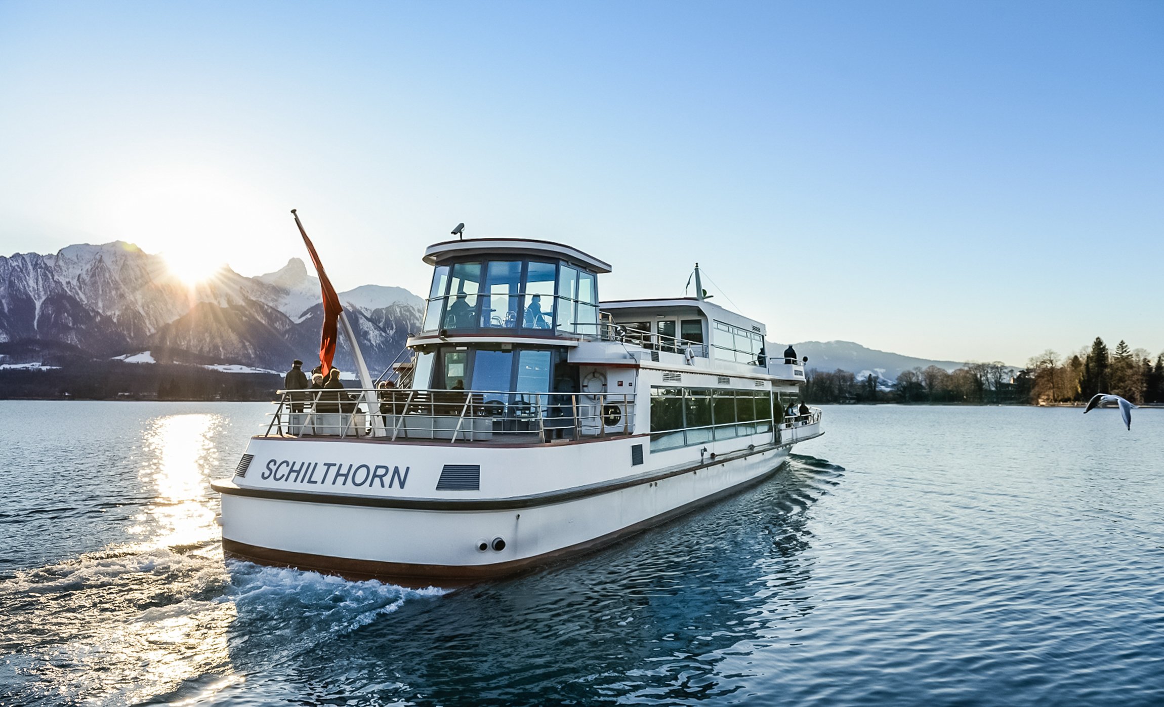 Interlaken: Lake Thun & Brienz Boat Day Pass
