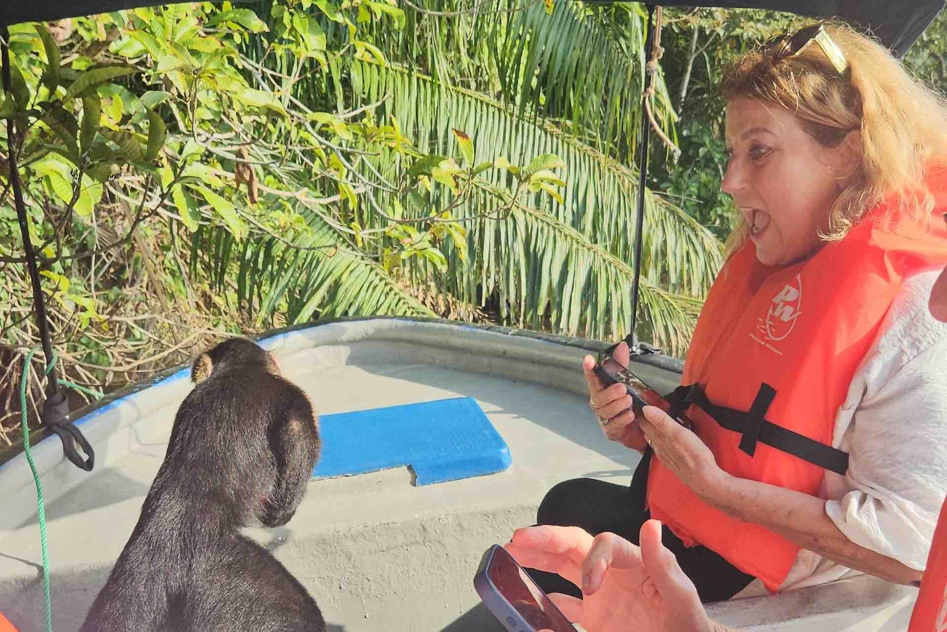 Panama Canal, Monkey Island & Sloth Sanctuary Expedition
