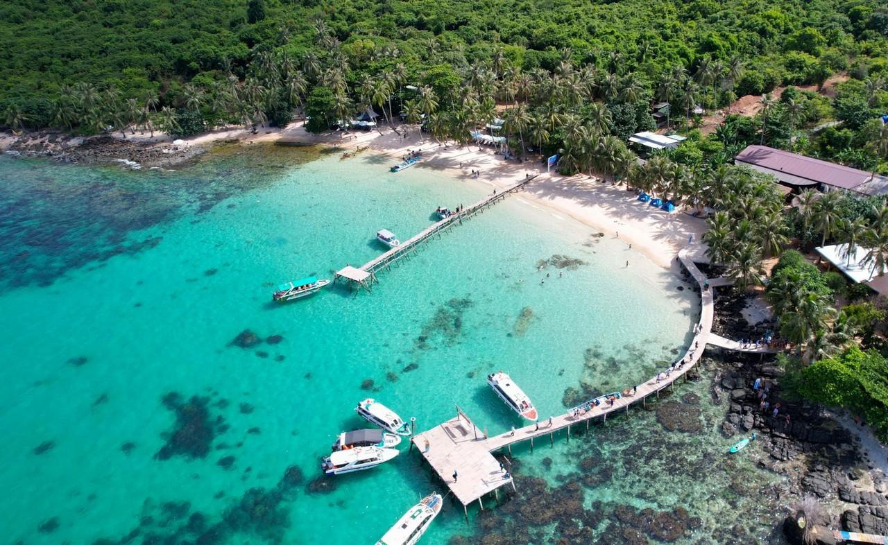 Phu Quoc 3-Island Snorkeling Adventure with Island Lunch