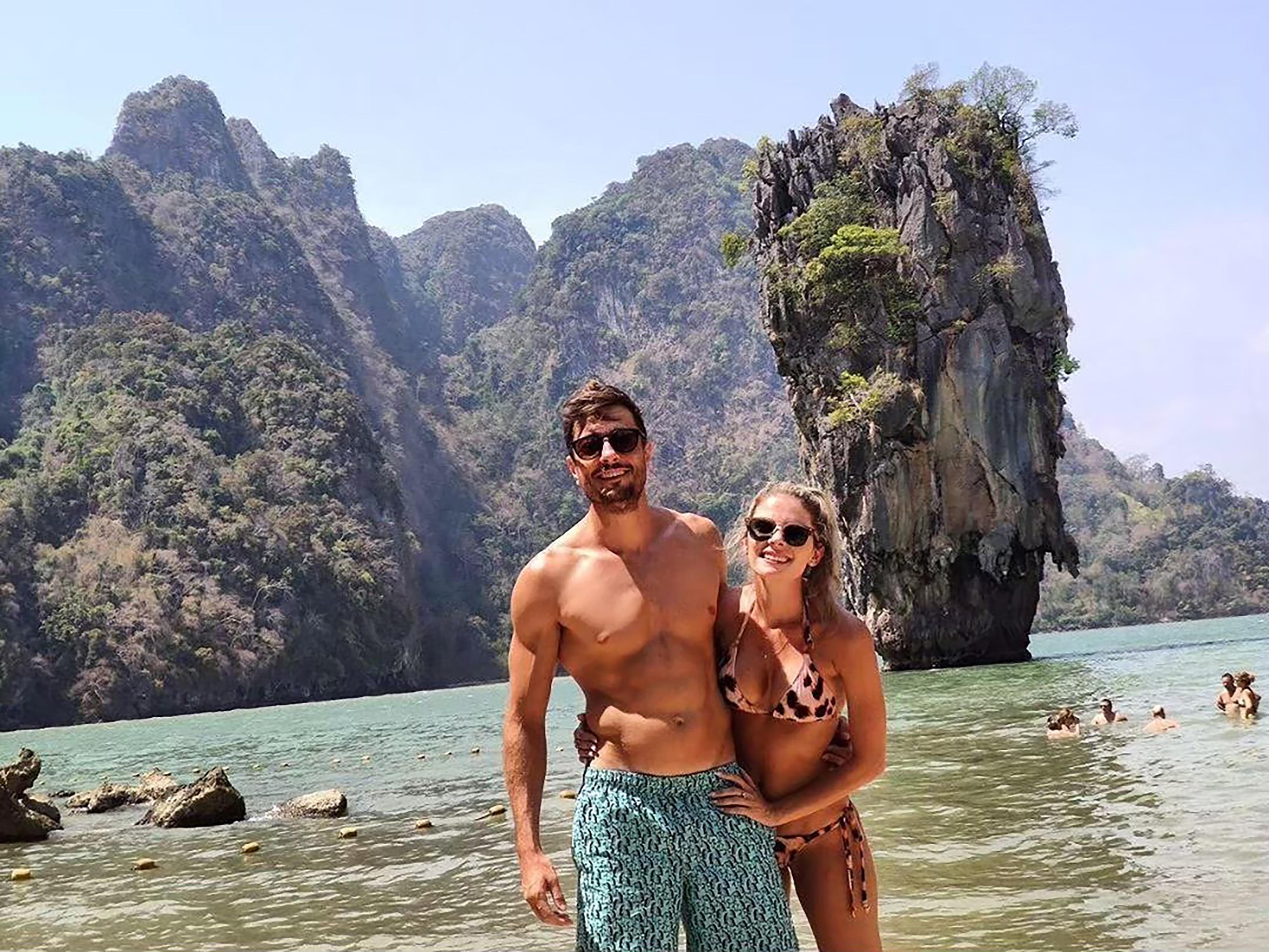 James Bond Island & Sea Cave Canoe Adventure by Big Boat – Phang Nga Bay