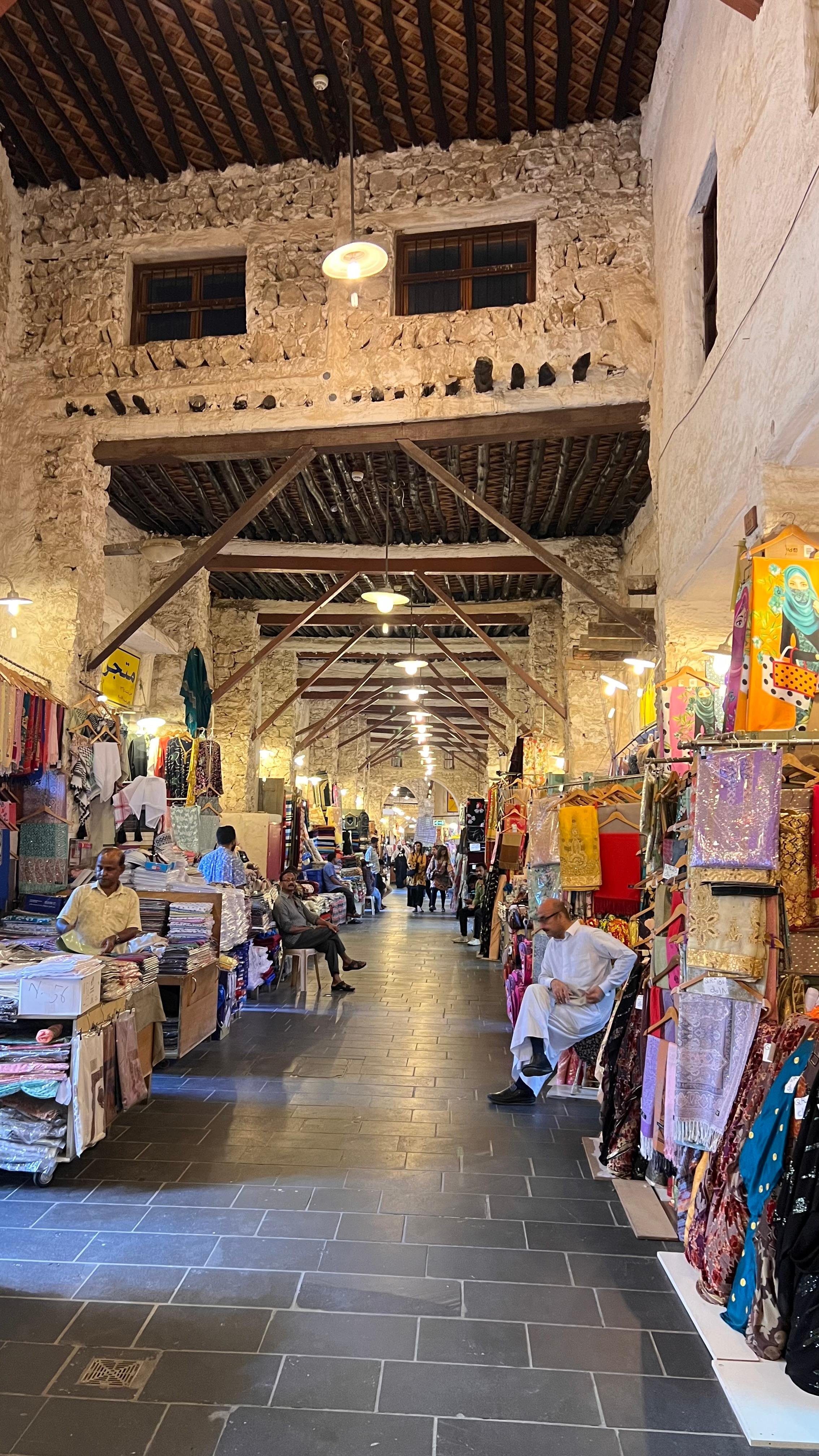 Doha Private Highlights Tour & Traditional Dhow Cruise
