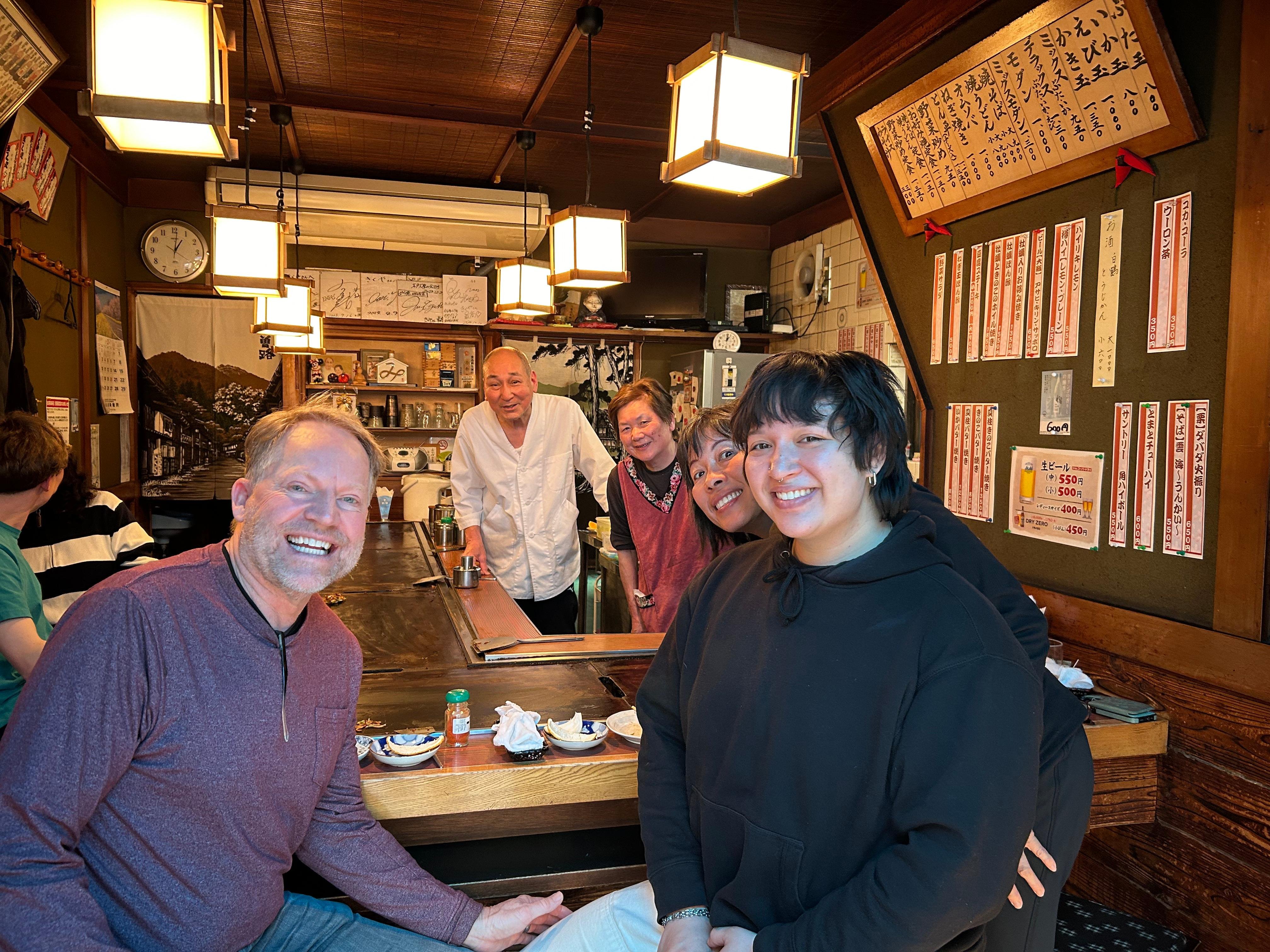 Osaka Street Food Tour: 17 Tastings in Shinsekai
