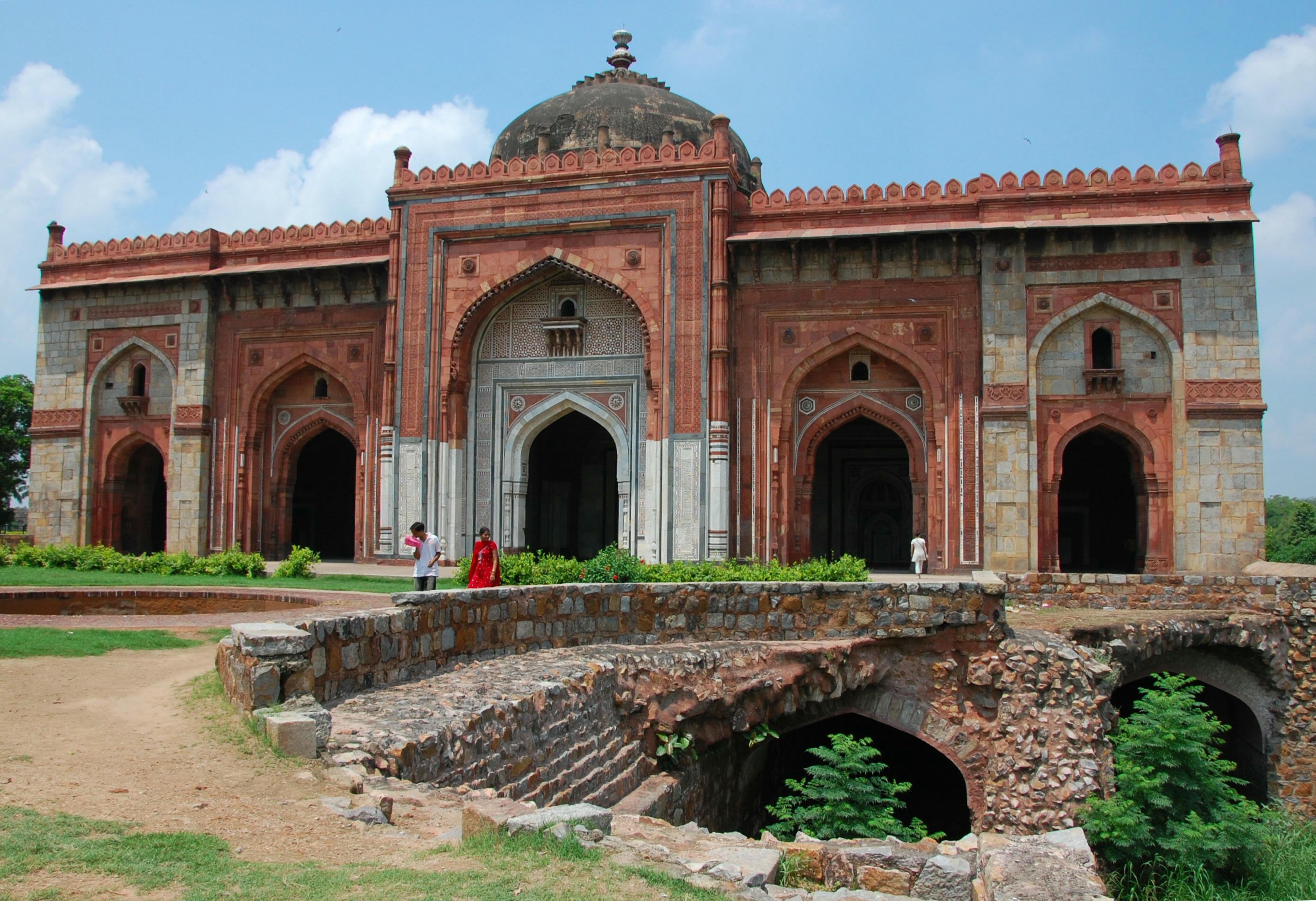 Delhi Hidden Gems: Secret History Private Day Tour