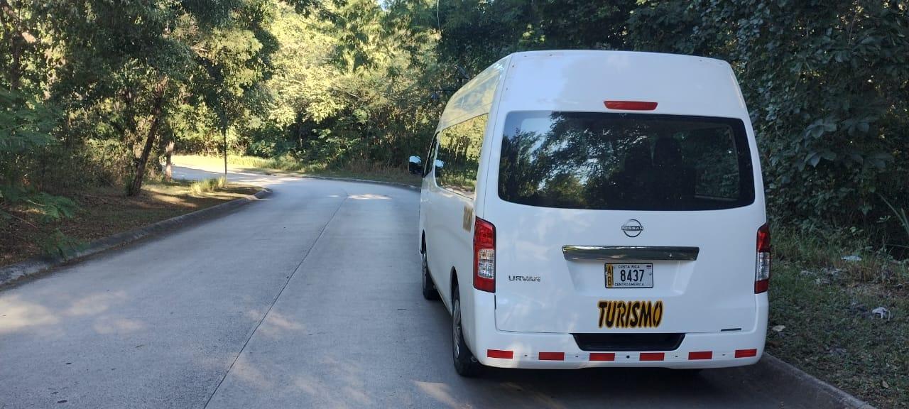 San José Airport to La Fortuna Private Transfer