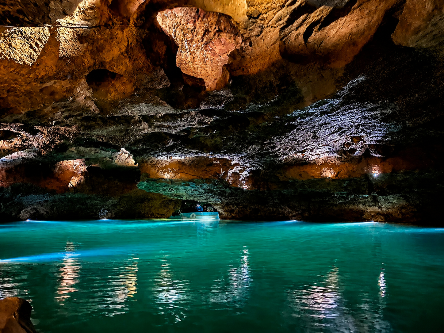 Private San José Caves & Brunch Tour from Valencia