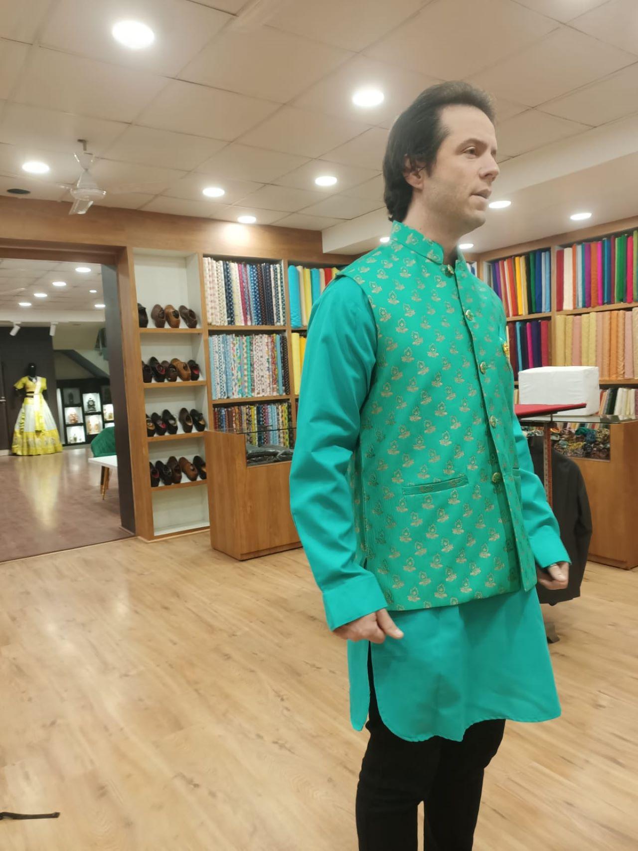 Delhi Insider’s Shopping & Heritage Day Tour
