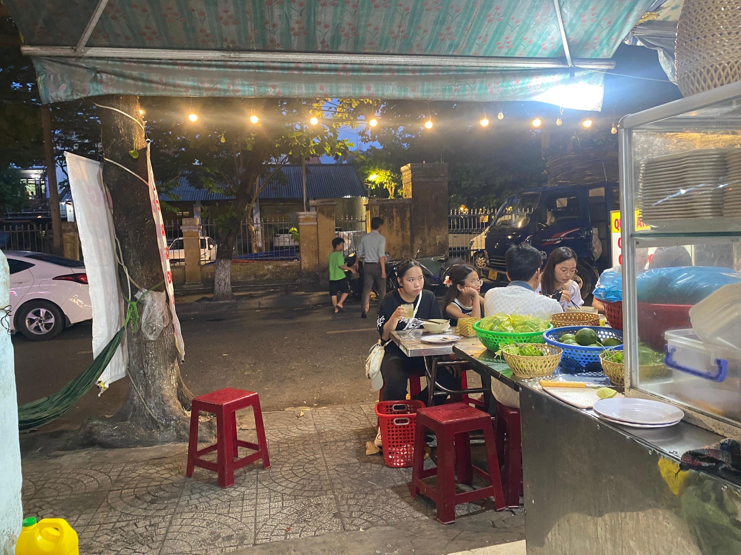 vespa food tour in Hoi An — photo 15