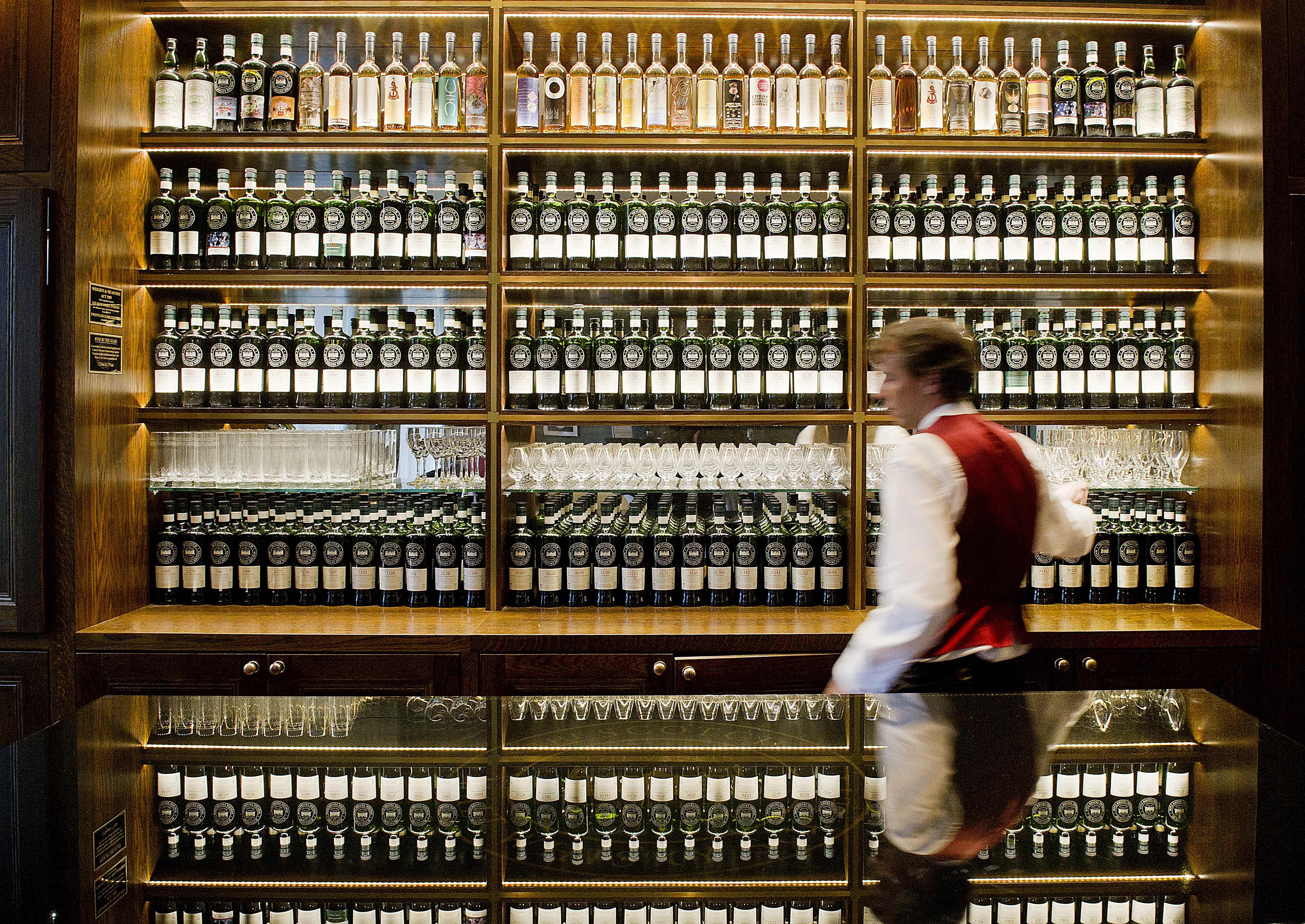 Edinburgh Premium Food & Drink Walking Tour