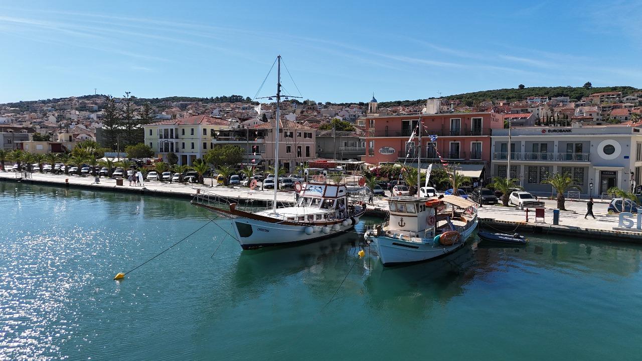 Greek island tour photo — image 47