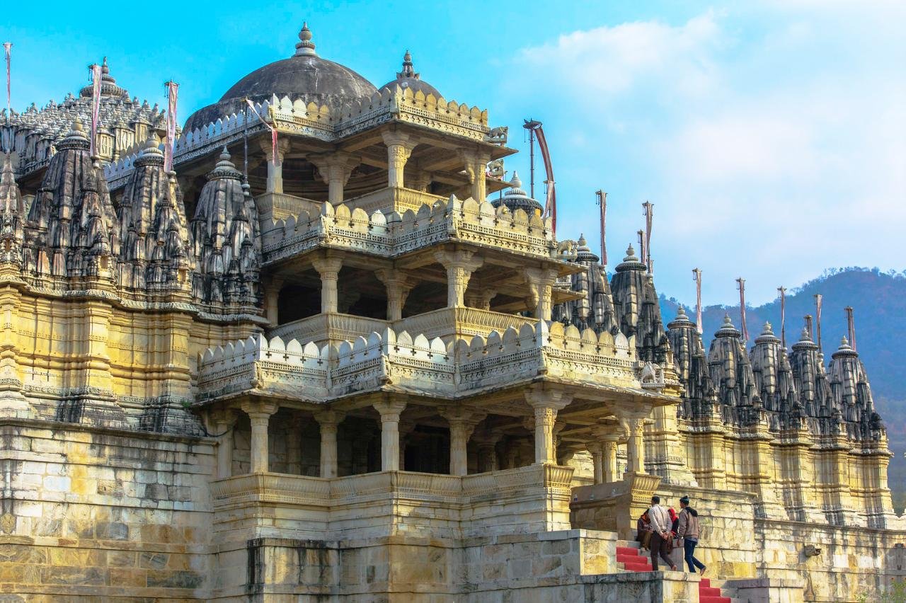 Kumbhalgarh & Ranakpur Private Day Tour from Udaipur
