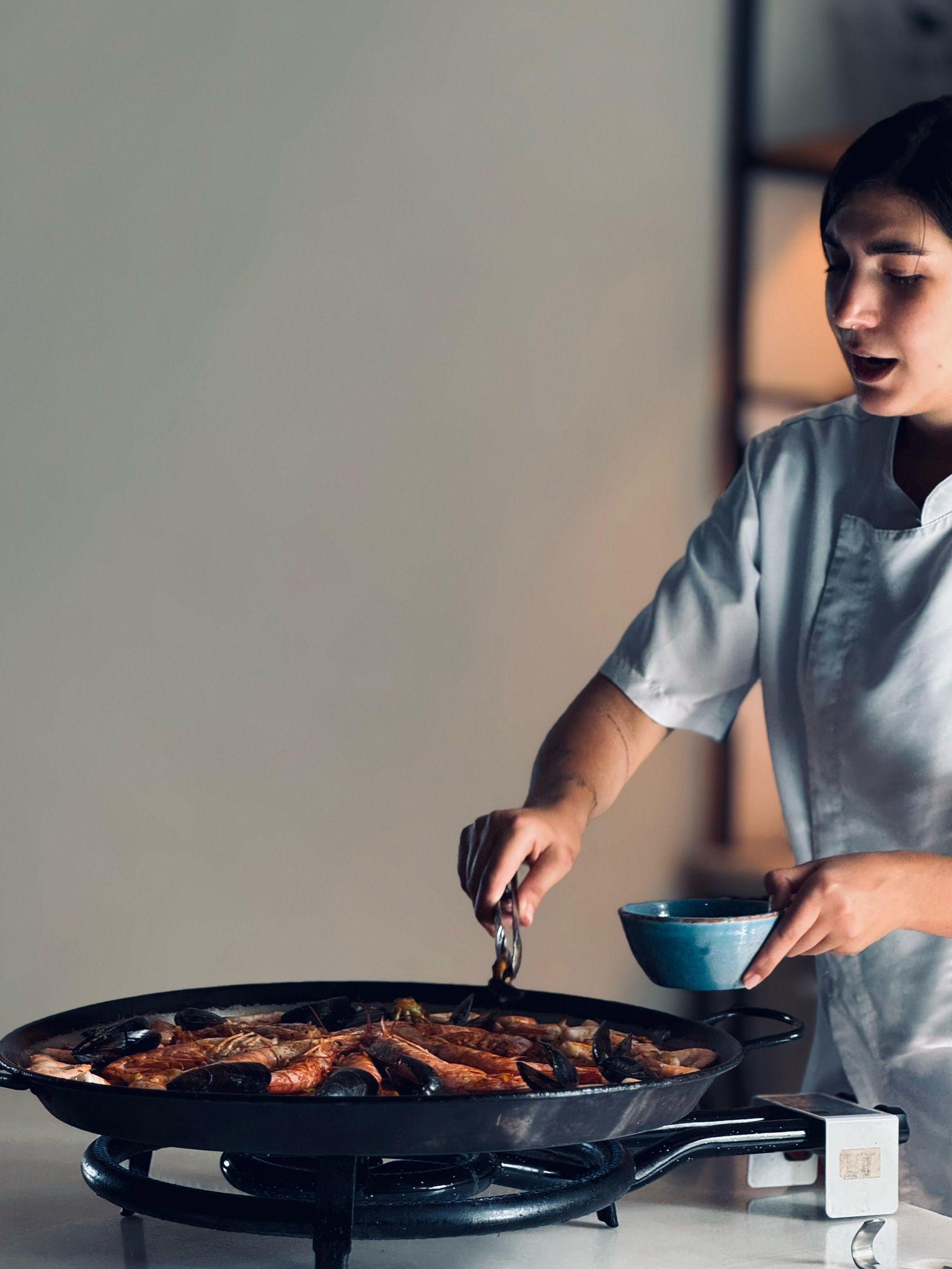 paella cooking class in Seville — photo 9