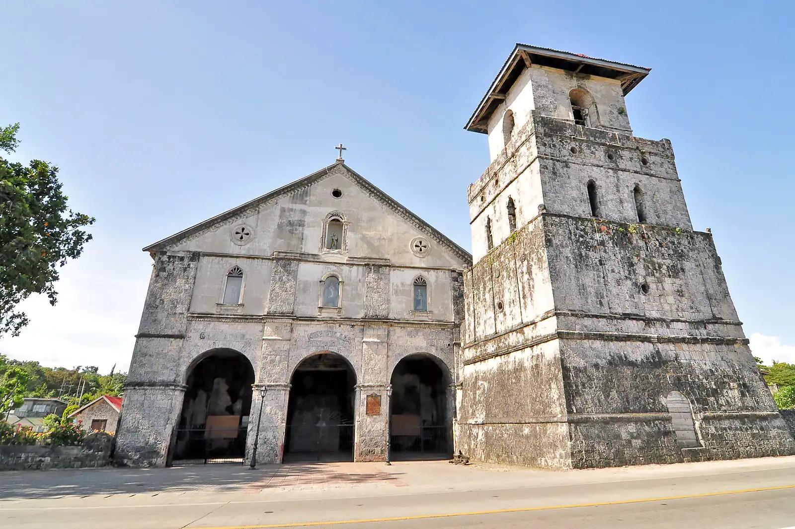 Bohol Countryside Private Day Tour from Cebu with Loboc River Lunch