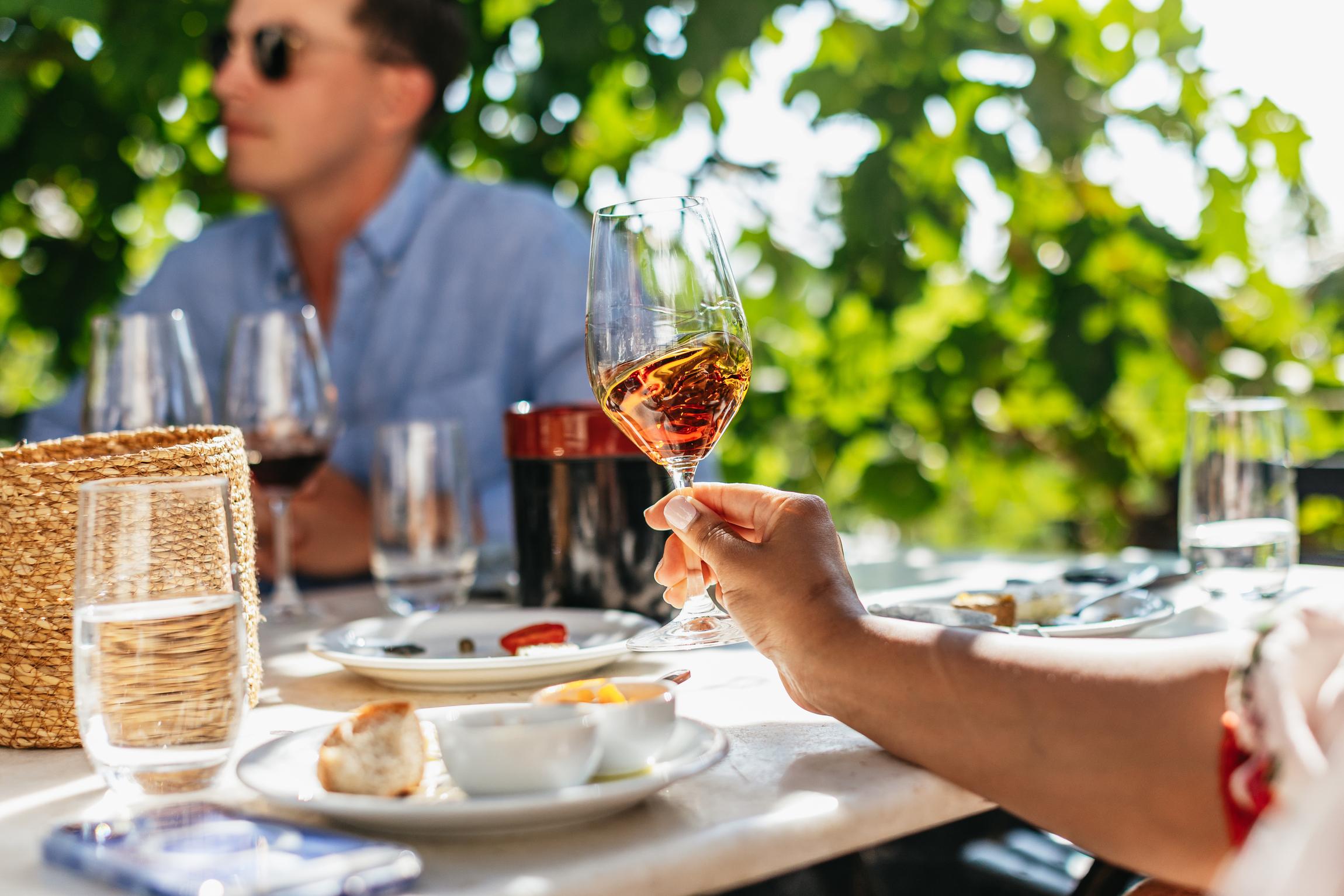 Santorini: Small-Group Sunset Wine Tour with Santo Winery