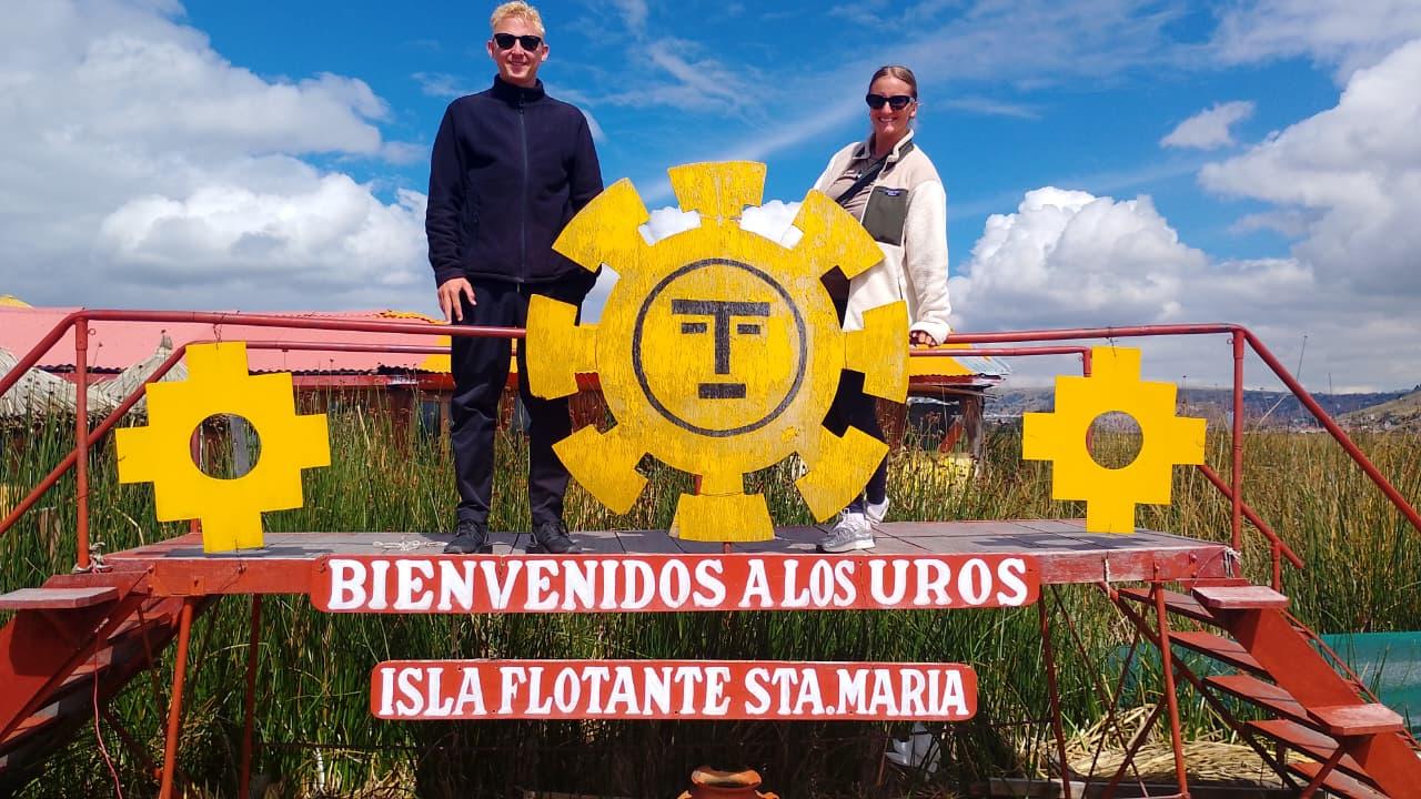 Excursão de meio dia às Ilhas Flutuantes de Uros saindo de Puno