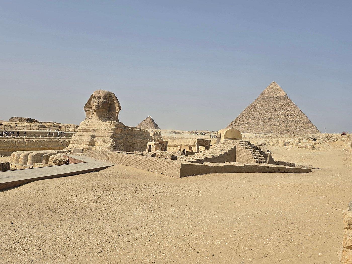 Cairo & Pyramids Day Trip by Flight from Hurghada