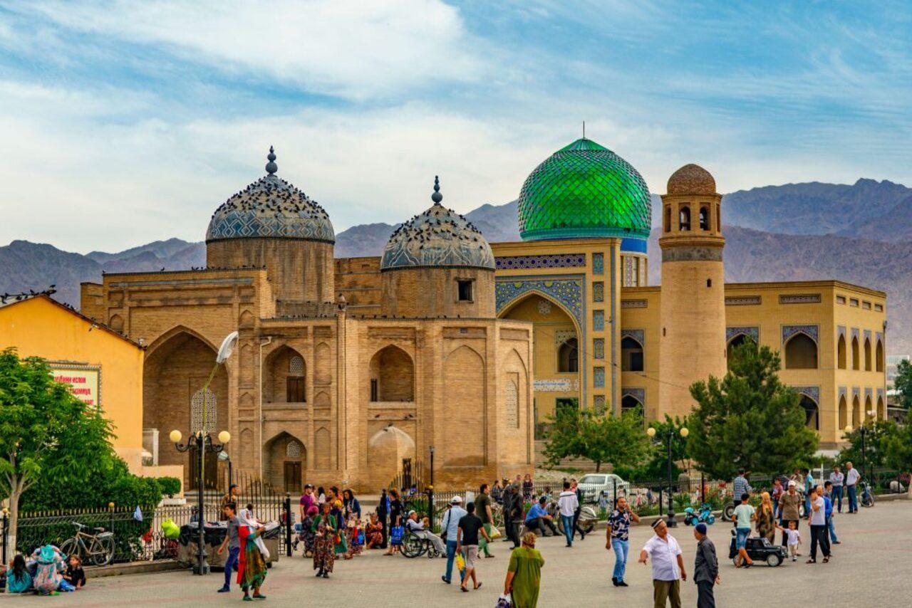 Khujand Cross-Border Cultural Discovery from Tashkent