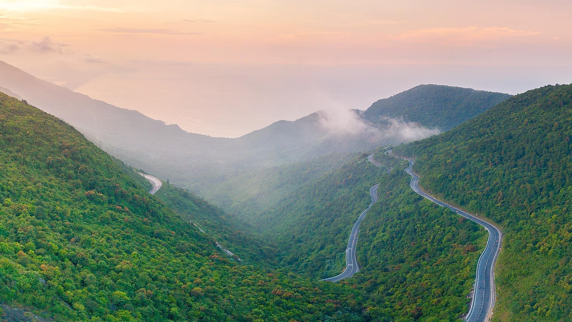 Hue Imperial City & Hai Van Pass Scenic Train Adventure