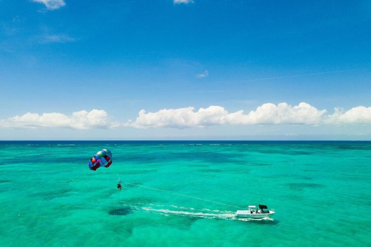 Grace Bay Parasailing Flight