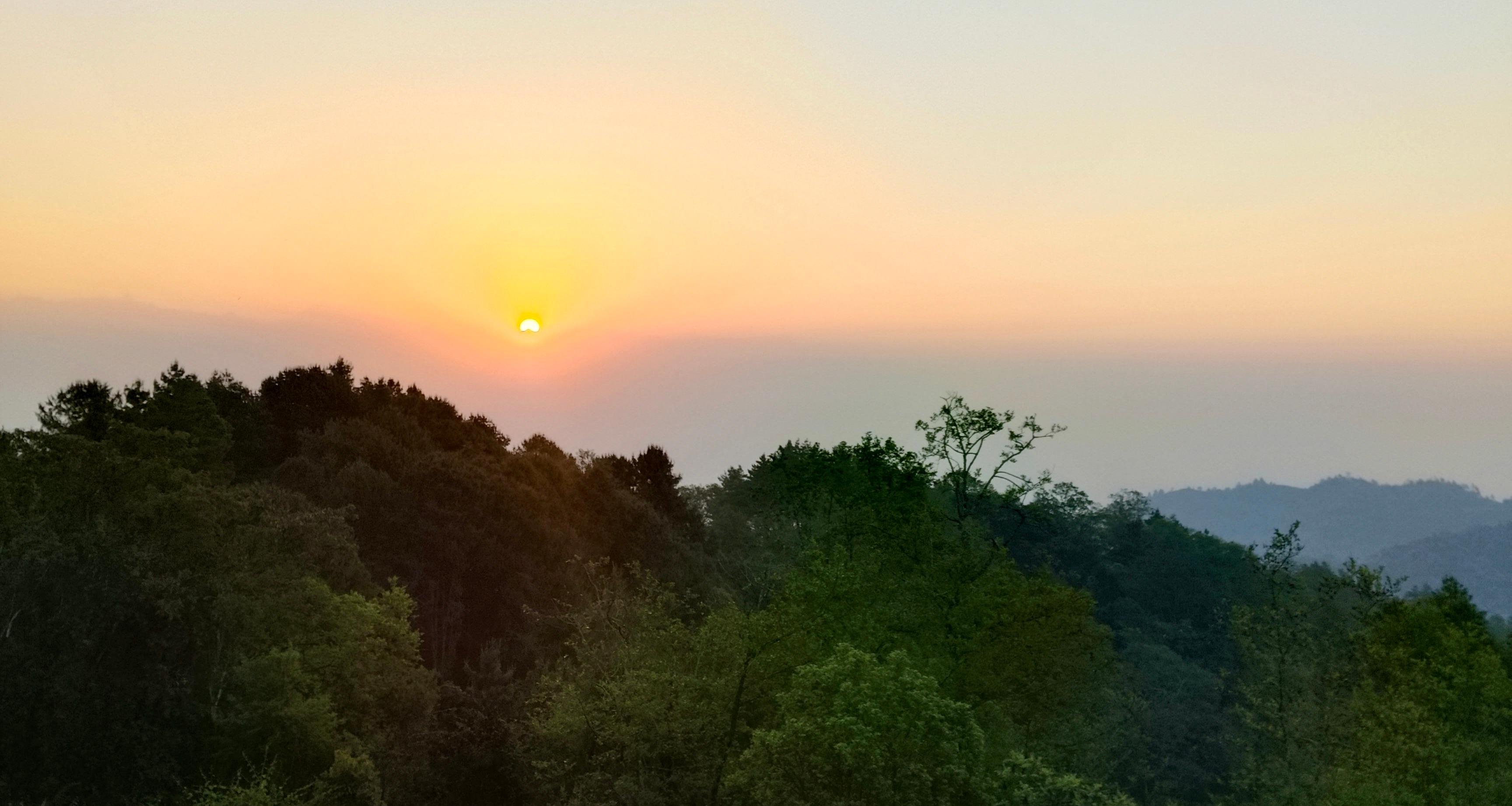 Nagarkot Himalayan Sunrise & Changu Narayan Hike