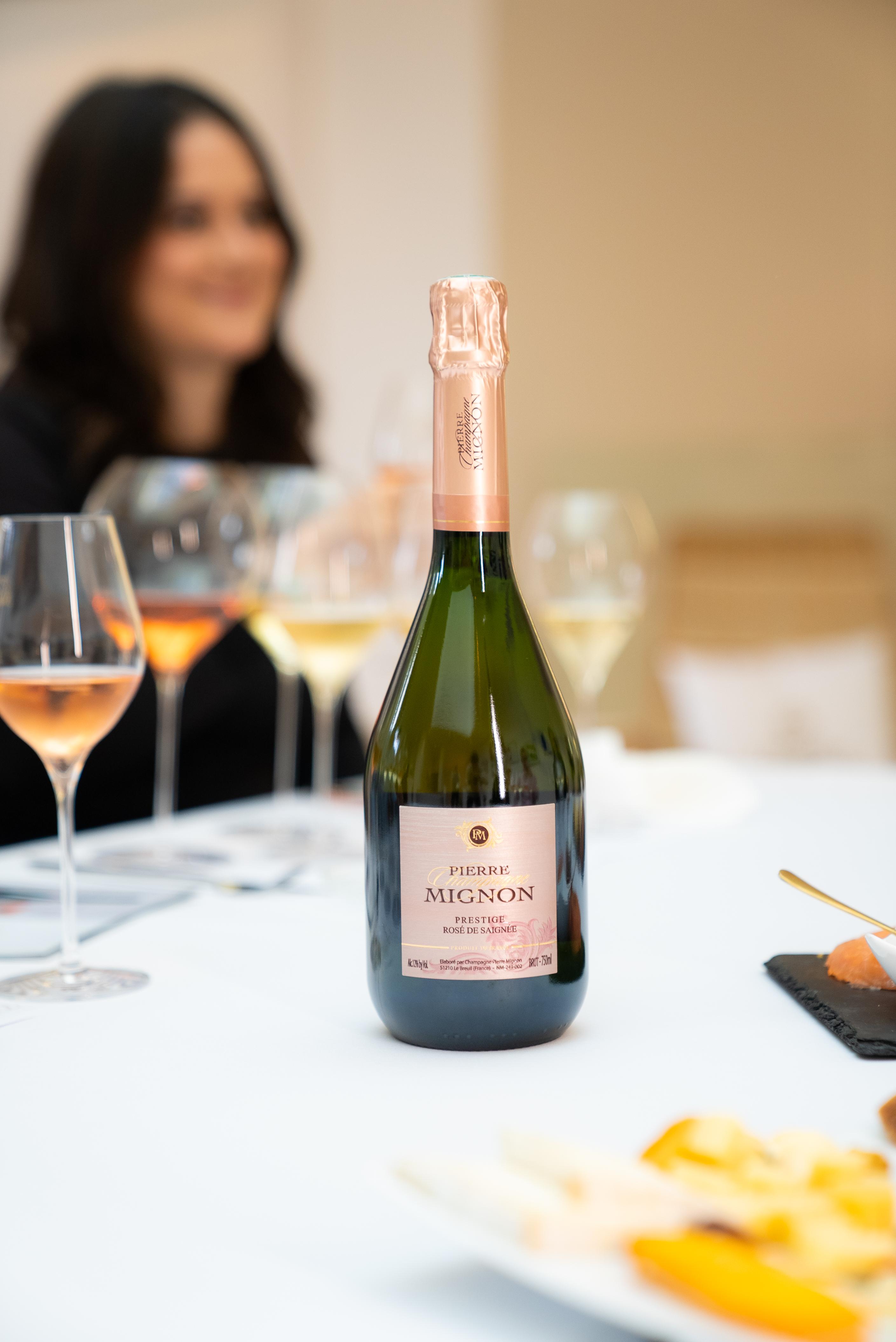 Tasting Experience in Epernay: Rosé Trilogy (3 glasses)