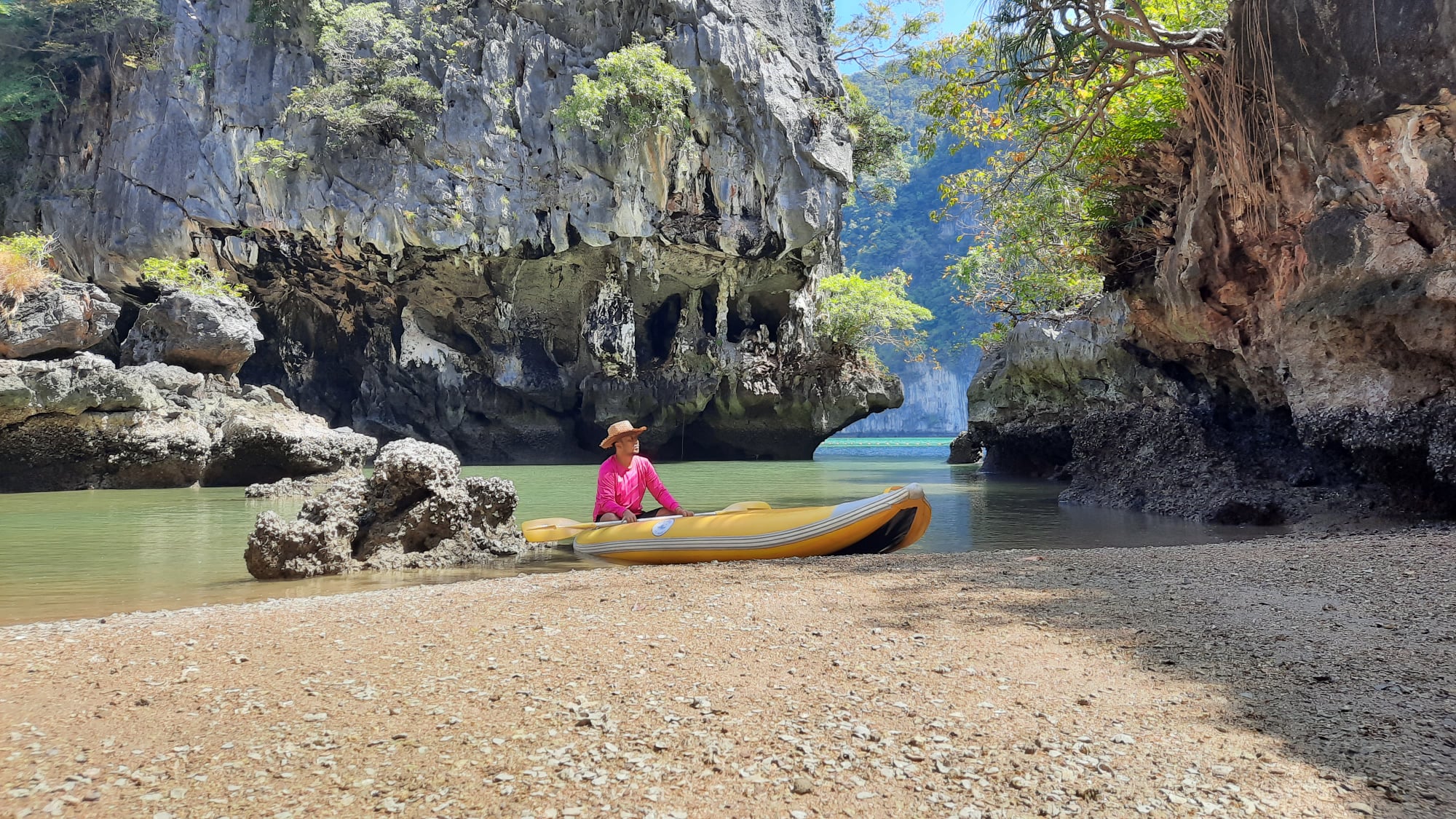 James Bond Island & Sea Cave Canoe Adventure by Big Boat – Phang Nga Bay