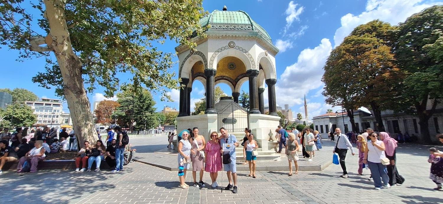 Topkapi Palace Skip-the-Line Small Group Tour