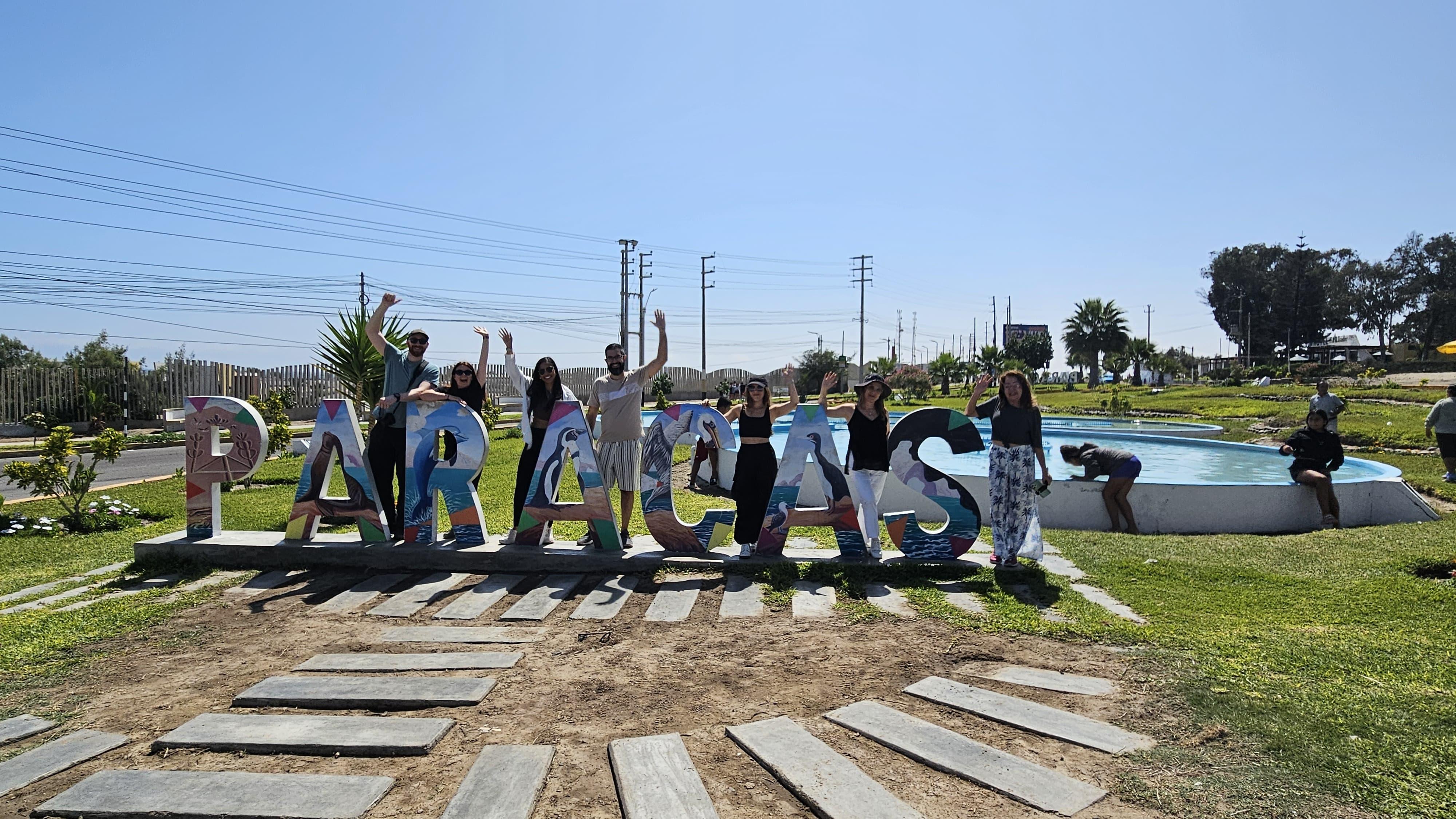 Tour de un día desde Lima a Paracas, Huacachina y el oasis del desierto de Ica