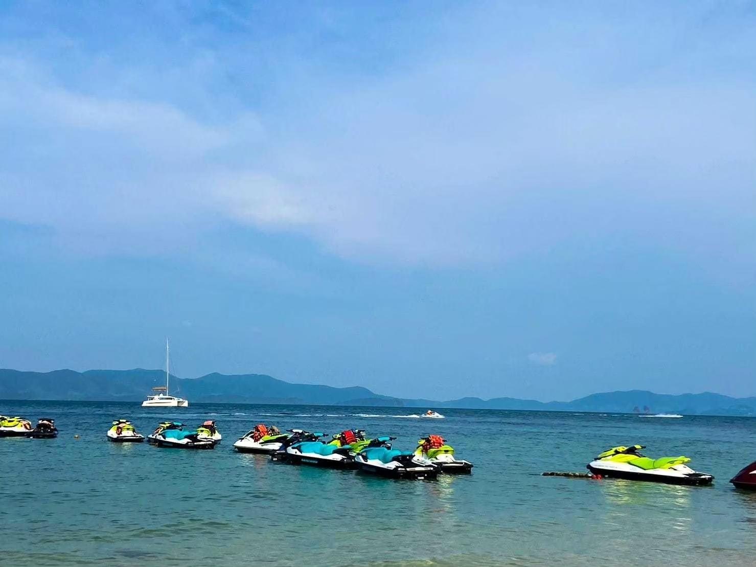 Phang Nga Bay Sea Canoe & James Bond Island Full-Day Tour