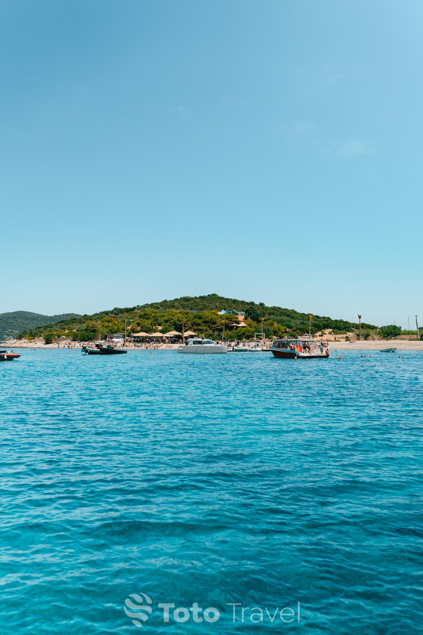 Split: 5 Islands Speedboat Adventure & Blue Cave
