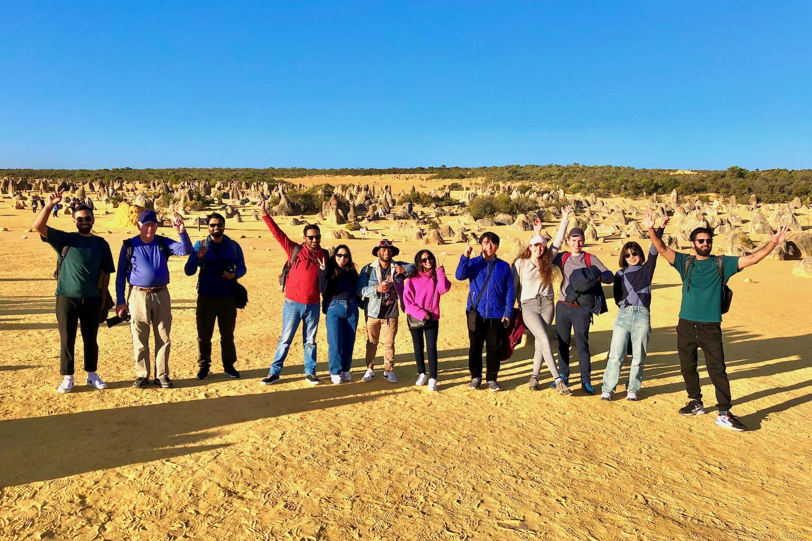 Perth: Pinnacles Desert & Cervantes Lobster Day Trip with Morning Tea