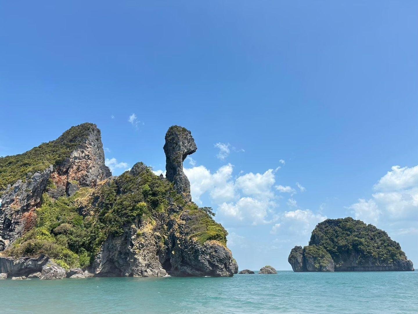 Phi Phi Islands & 4 Islands Sunset BBQ Cruise