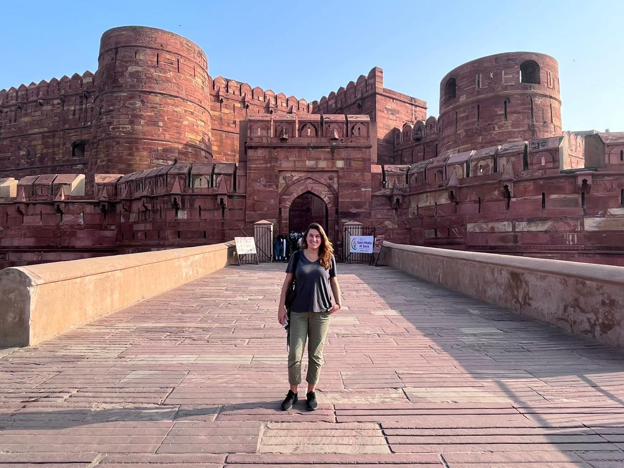 Delhi to Taj Mahal Sunrise Private Tour with Skip-the-Line Entry