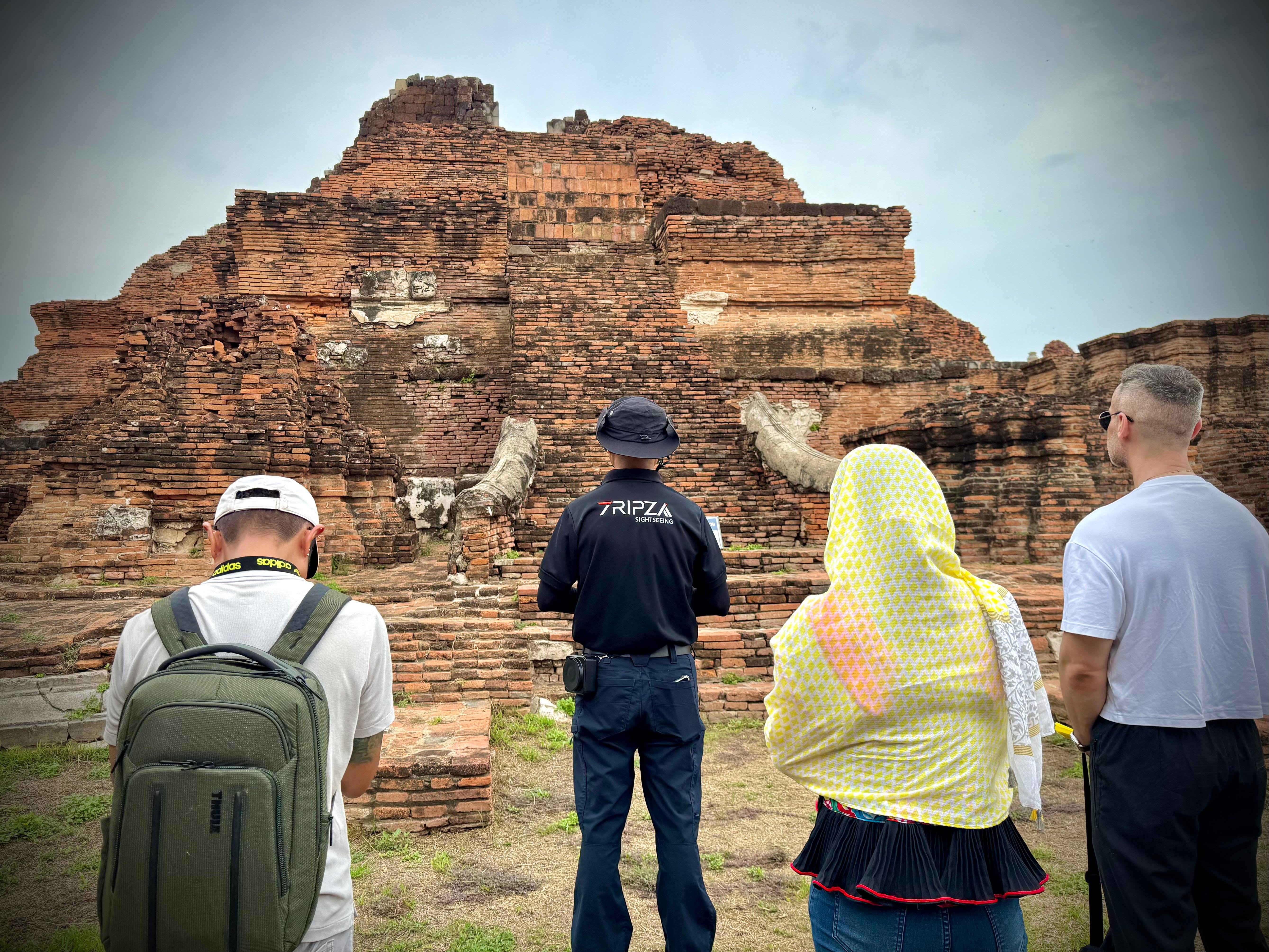 Bangkok to Ayutthaya Day Trip with Boat Ride & Temple Tickets