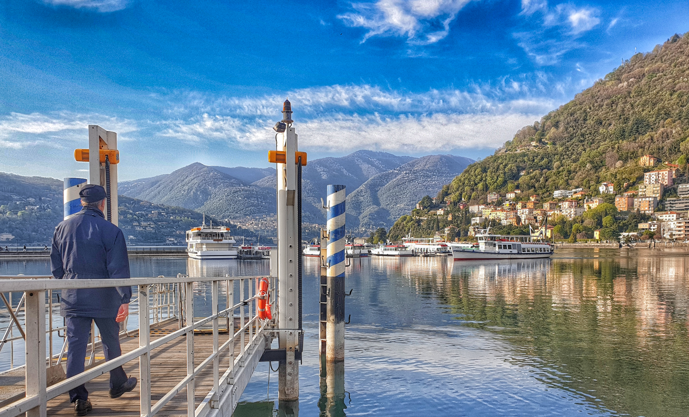 Milan to Lake Como: Small-Group Day Trip with Boat Cruise