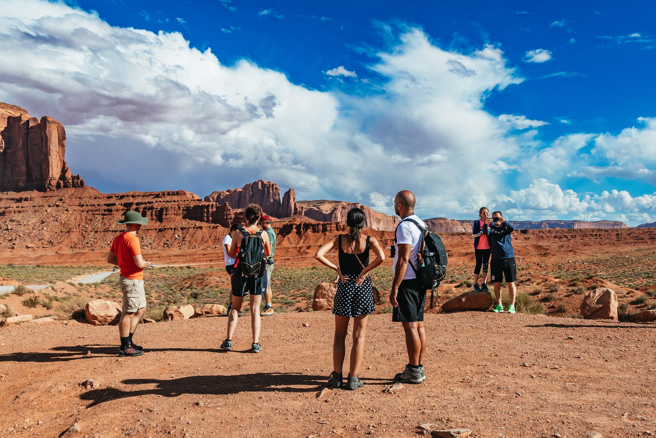 Navajo-Led Monument Valley Sunset Expedition