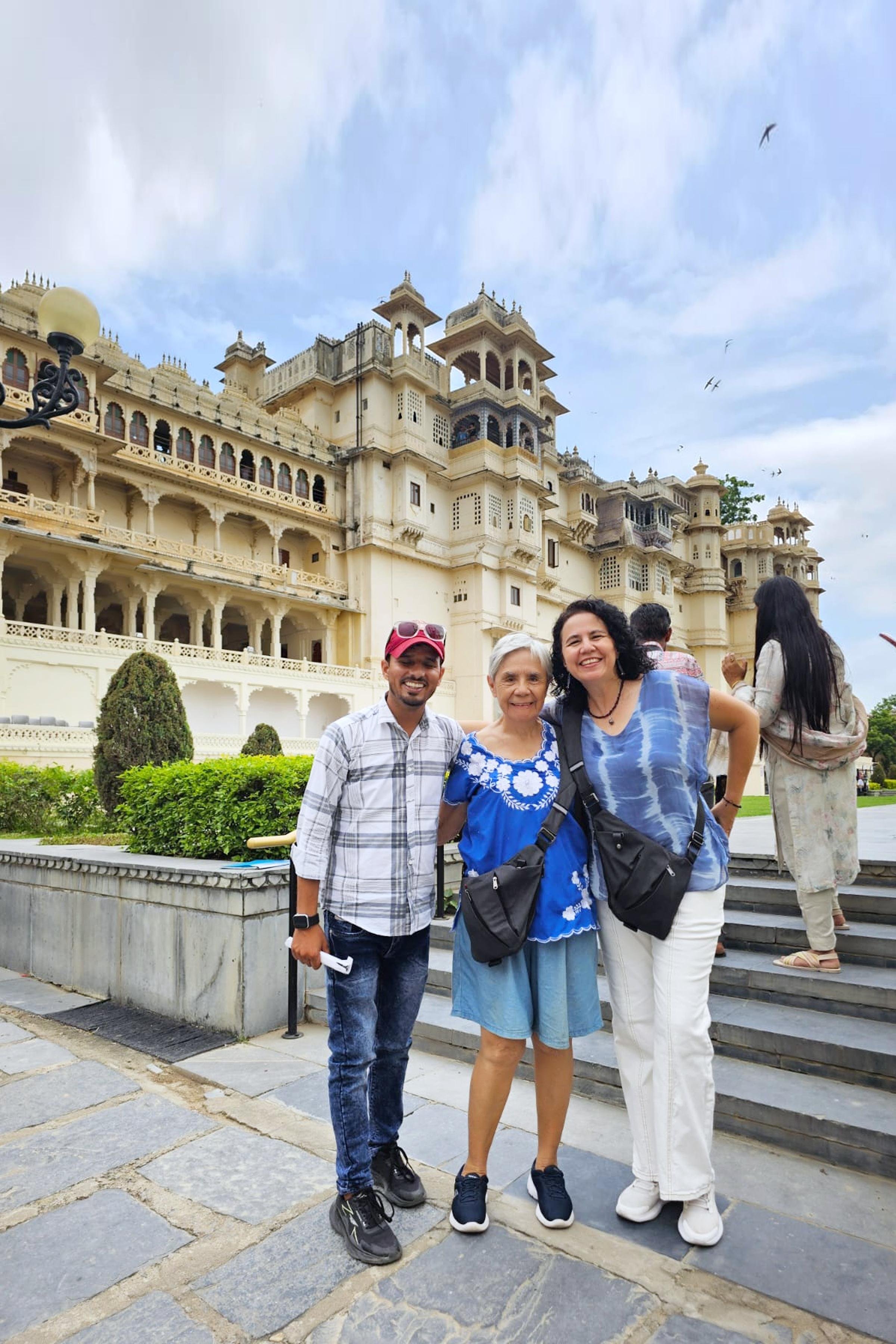 2-Day Private Udaipur, Kumbhalgarh & Ranakpur Tour