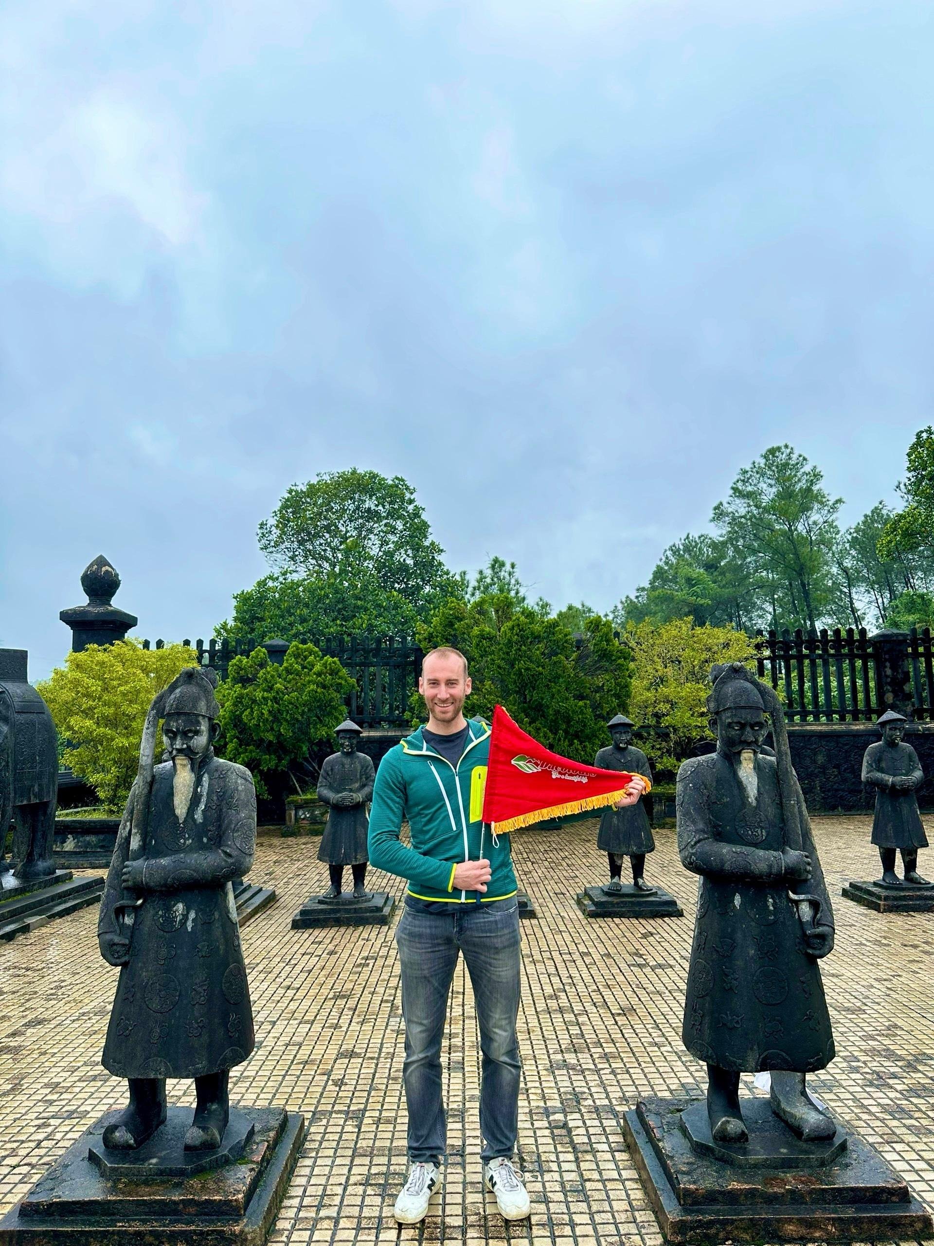 Hue Imperial City & Hai Van Pass Scenic Train Adventure